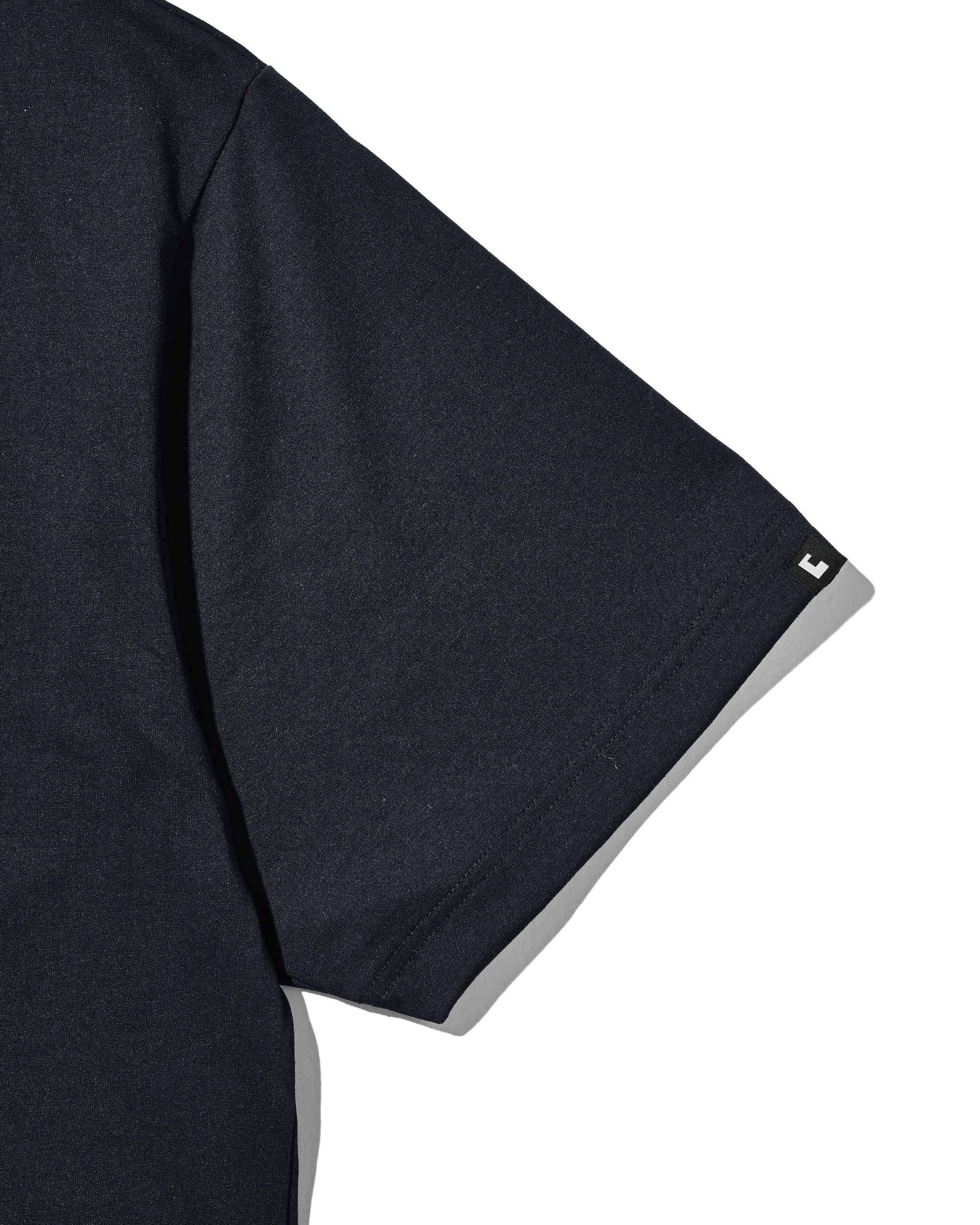 【4.29 WED 20:00- IN STOCK】TECH POCKET S/S T-SHIRT (NAVY)