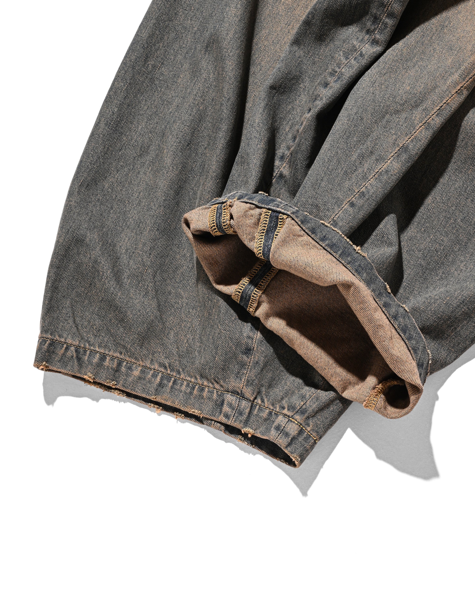 【10.22 WED 20:00- IN STOCK】VINTAGE DYED SELVEDGE DENIM MASSIVE TWISTED PANTS (VINTAGE BROWN)
