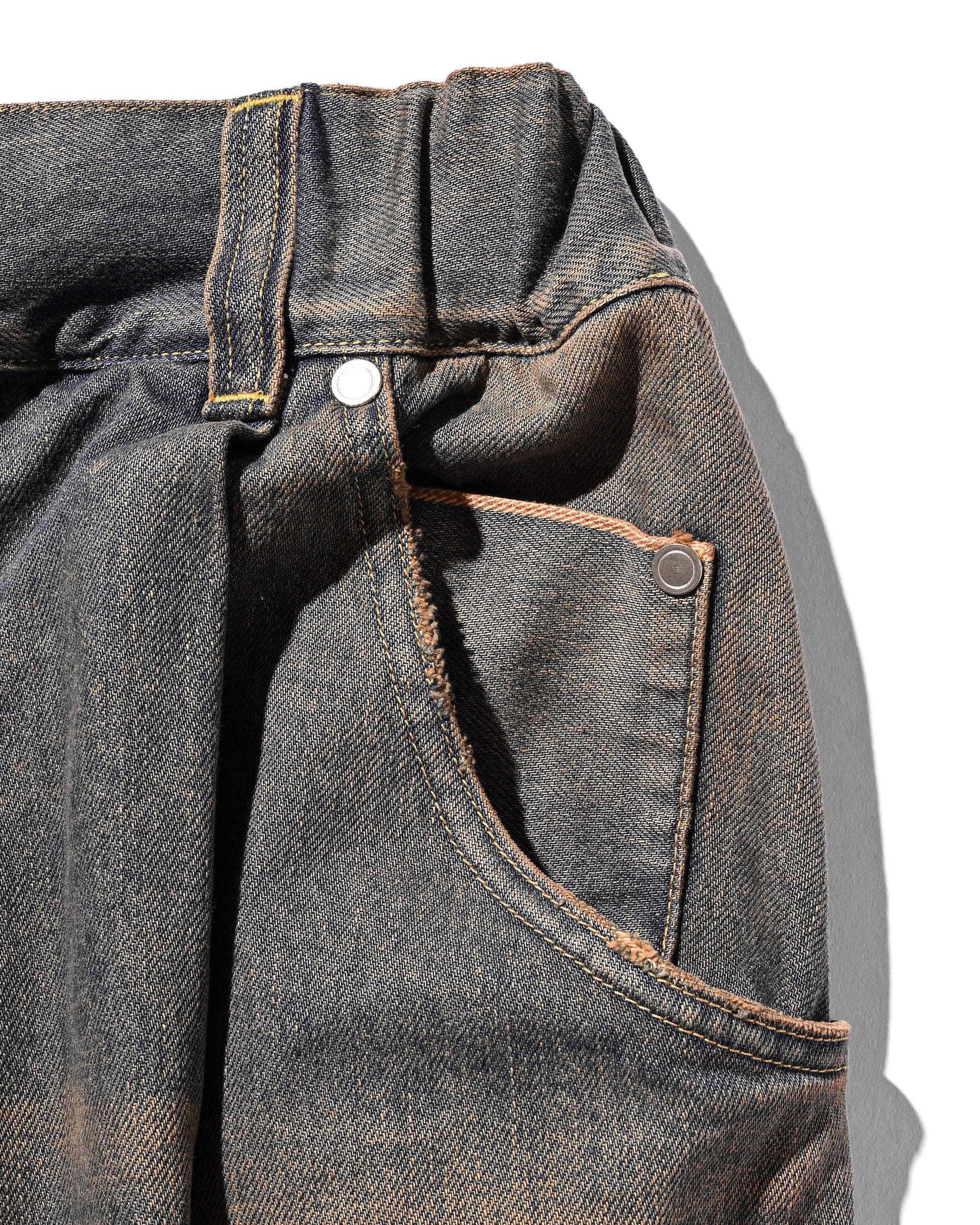 【10.1 WED 20:00- IN STOCK】VINTAGE DYED SELVEDGE DENIM BARREL LEG PANTS (VINTAGE BROWN)