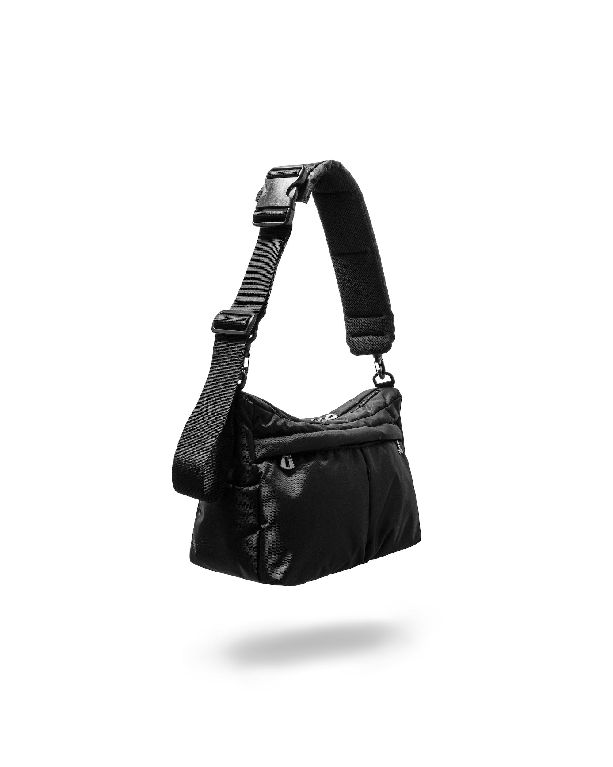 【8.27 WED 20:00- IN STOCK】MULTI POCKET HOLIDAY BAG