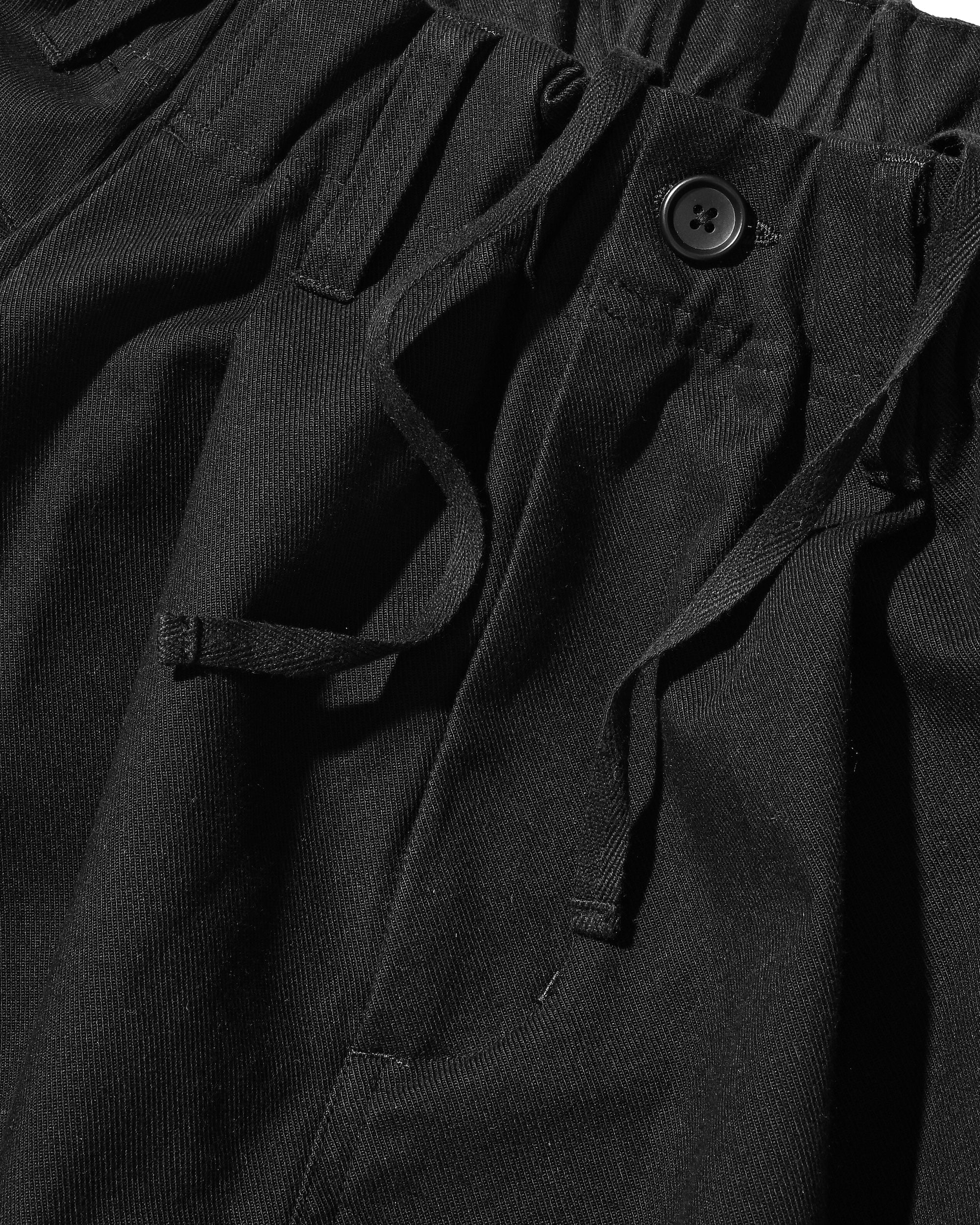 SIDE FLAP CURVE PANTS (BLACK)