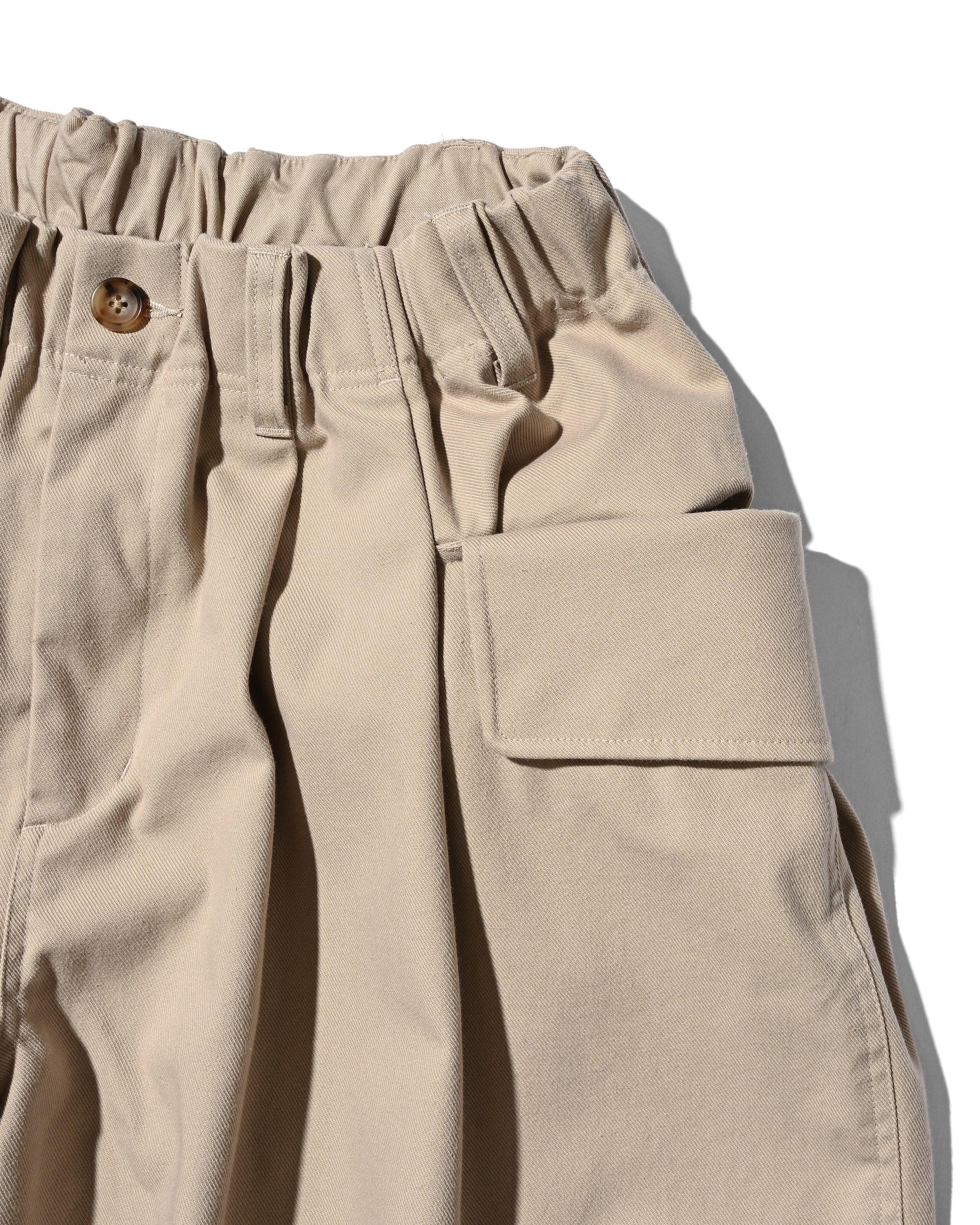 SIDE FLAP CURVE PANTS (BEIGE)