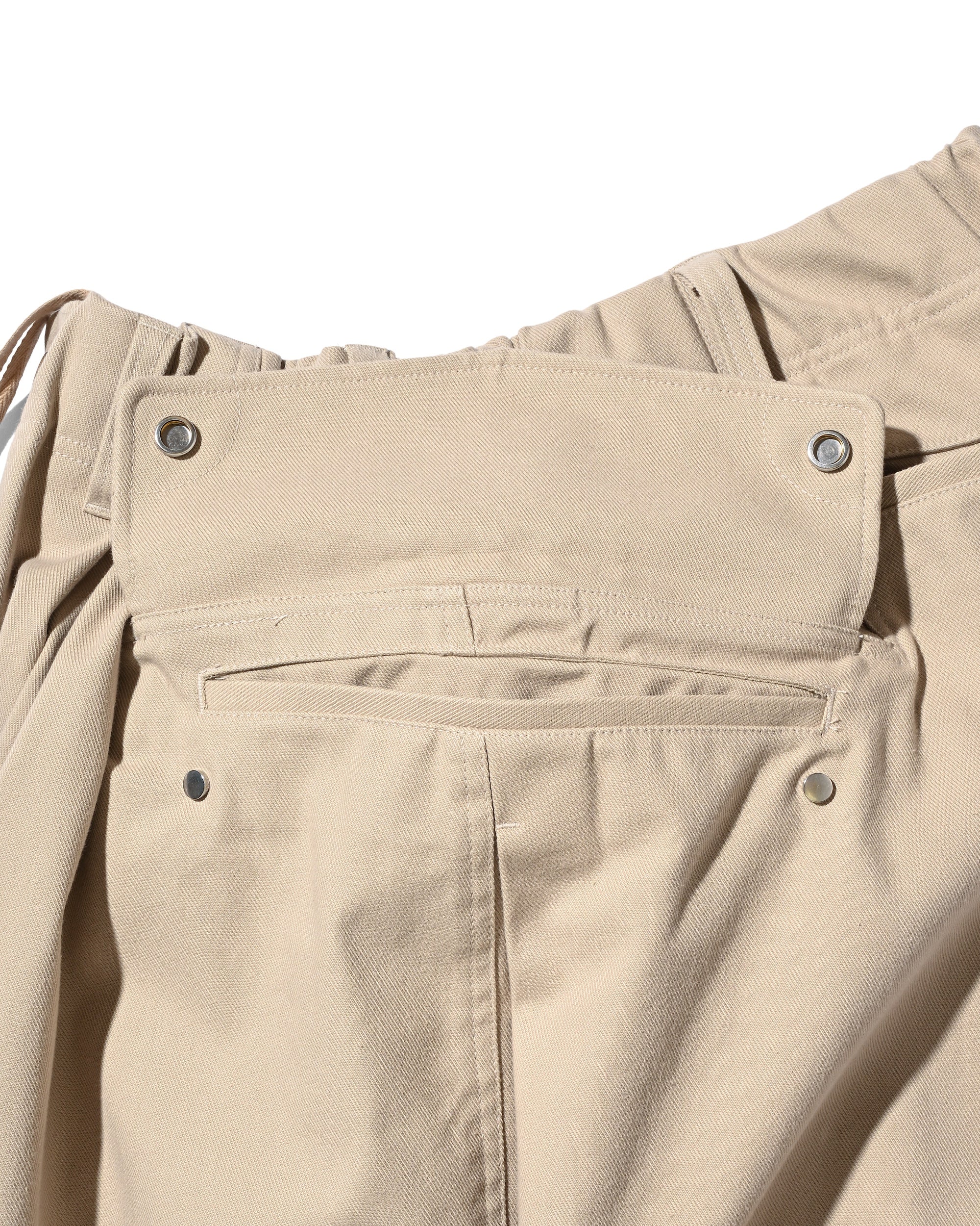 SIDE FLAP CURVE PANTS (BEIGE)