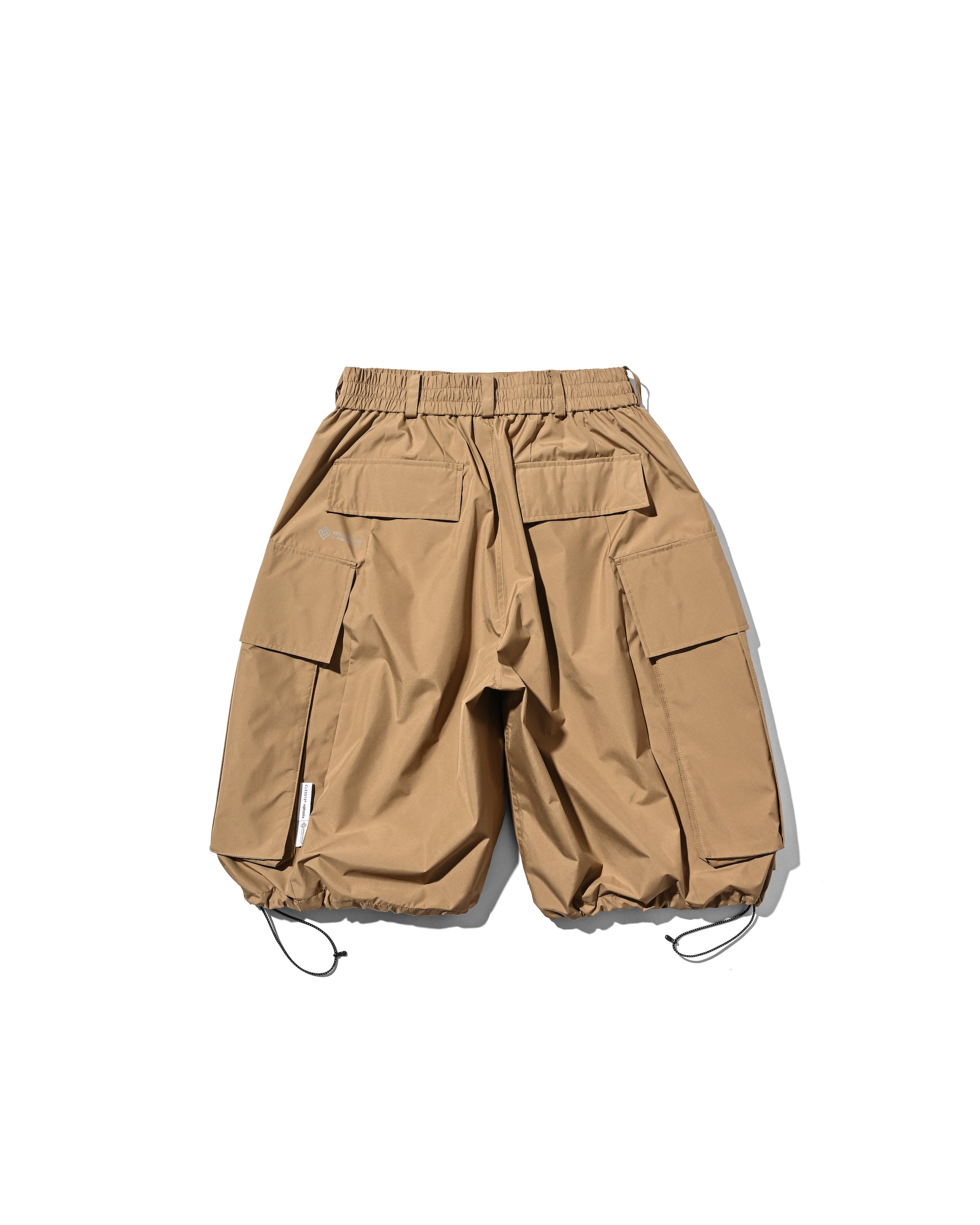 +PHENIX WINDSTOPPER® BY GORE-TEX LABS CITY MEGA POCKET BALLOON CARGO HALF PANTS (CAMEL BEIGE)