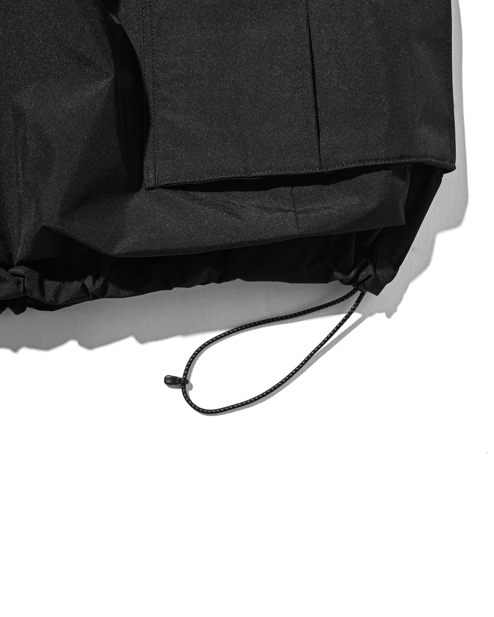 +PHENIX WINDSTOPPER® BY GORE-TEX LABS CITY MEGA POCKET BALLOON CARGO HALF PANTS(BLACK)