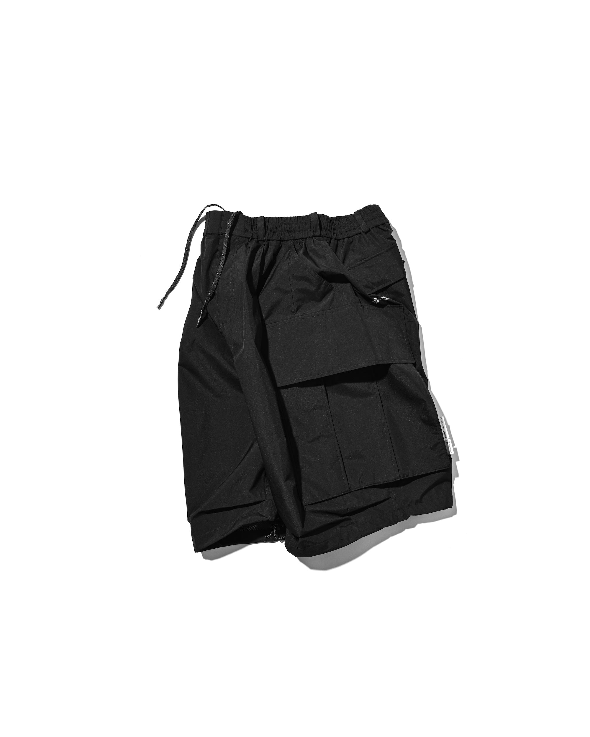 +PHENIX WINDSTOPPER® BY GORE-TEX LABS CITY MEGA POCKET BALLOON CARGO HALF PANTS(BLACK)