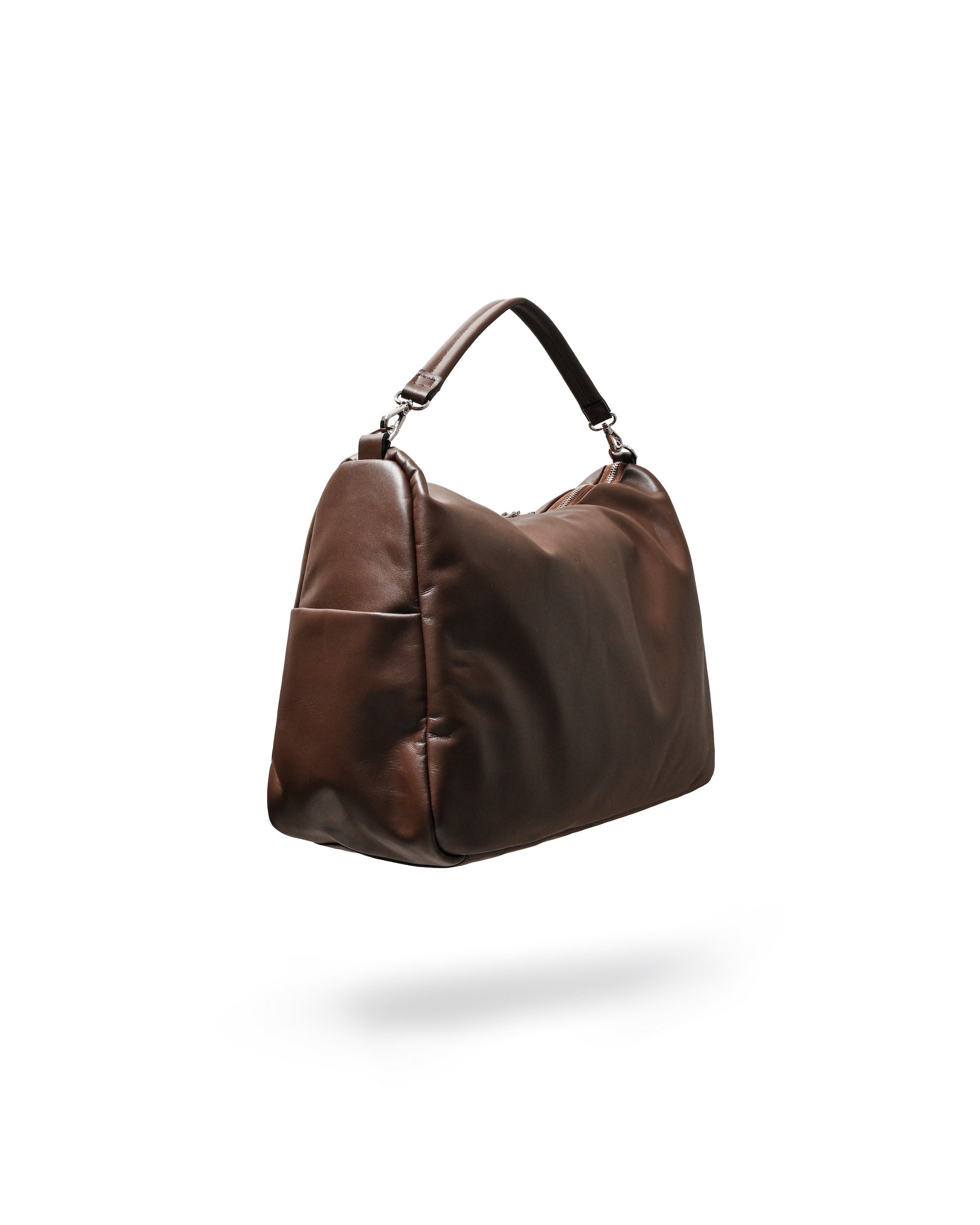 【6.17 WED 20:00- IN STOCK】LEATHER DAYOFF BAG LARGE (BROWN)