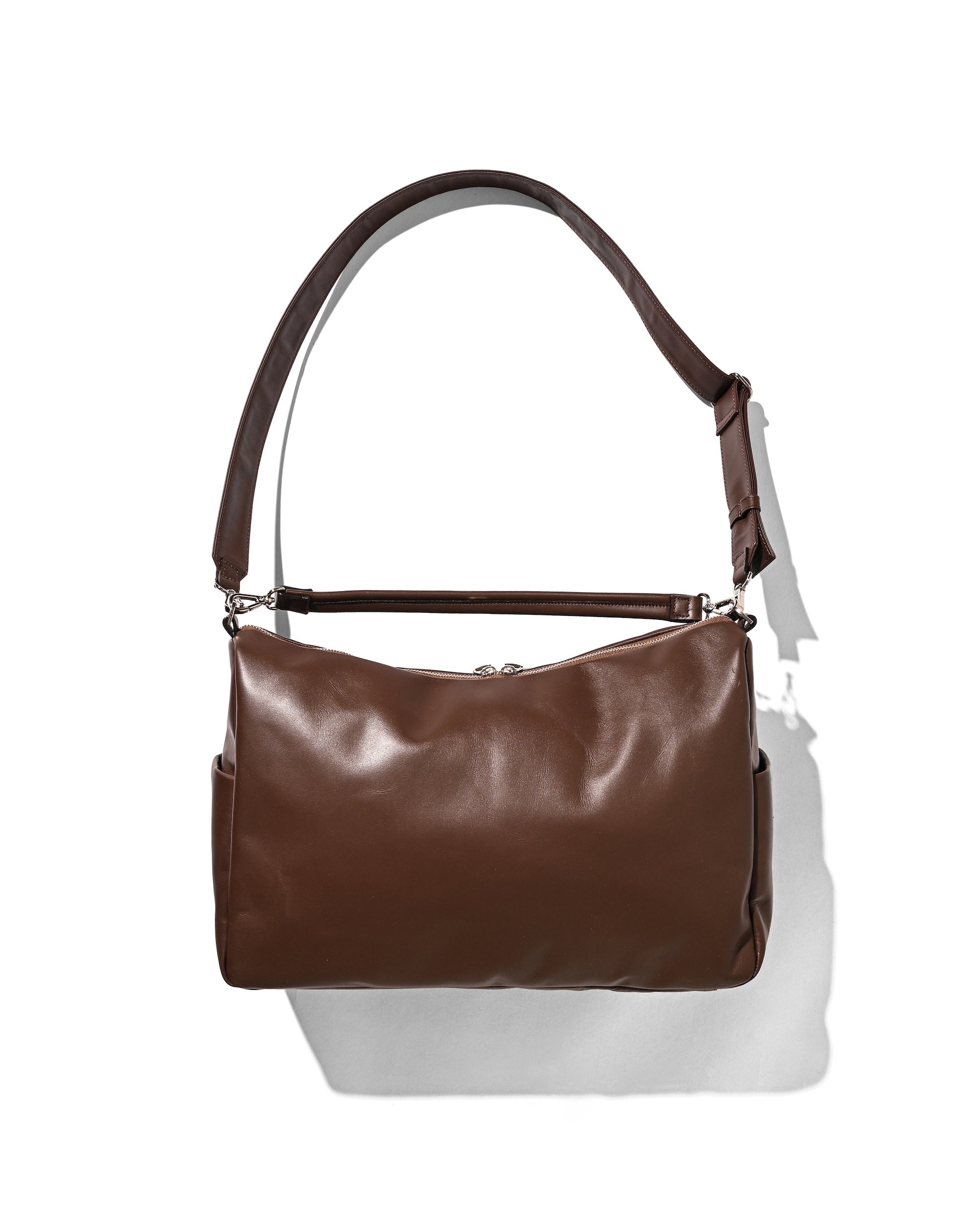 LEATHER DAYOFF BAG LARGE (BROWN)