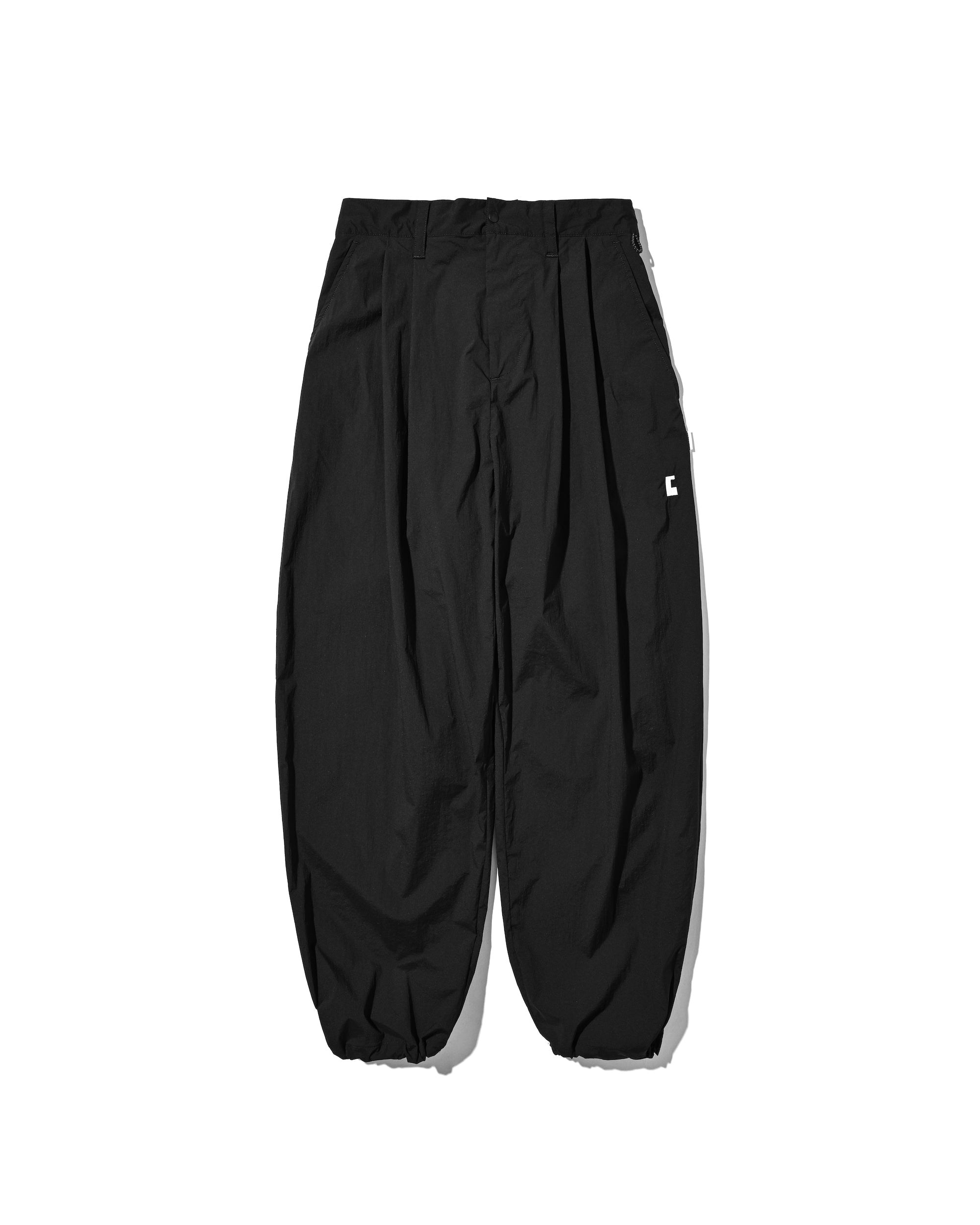 "C” CRISPY NYLON CITY UNIFORM WIDE TAPERED PANTS (BLACK×WHITE)