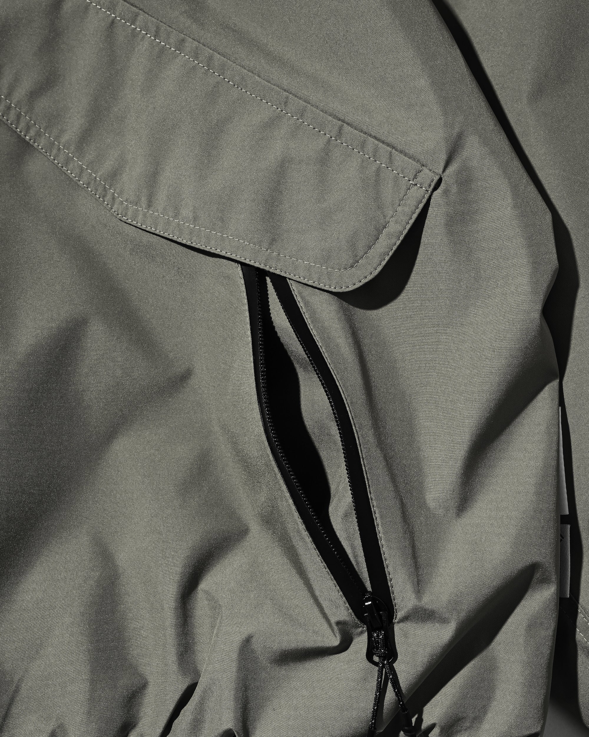 【9.12 SAT 20:00- IN STOCK】+phenix WINDSTOPPER® by GORE-TEX LABS CITY FLIGHT JACKET (ASPHALT GRAY)