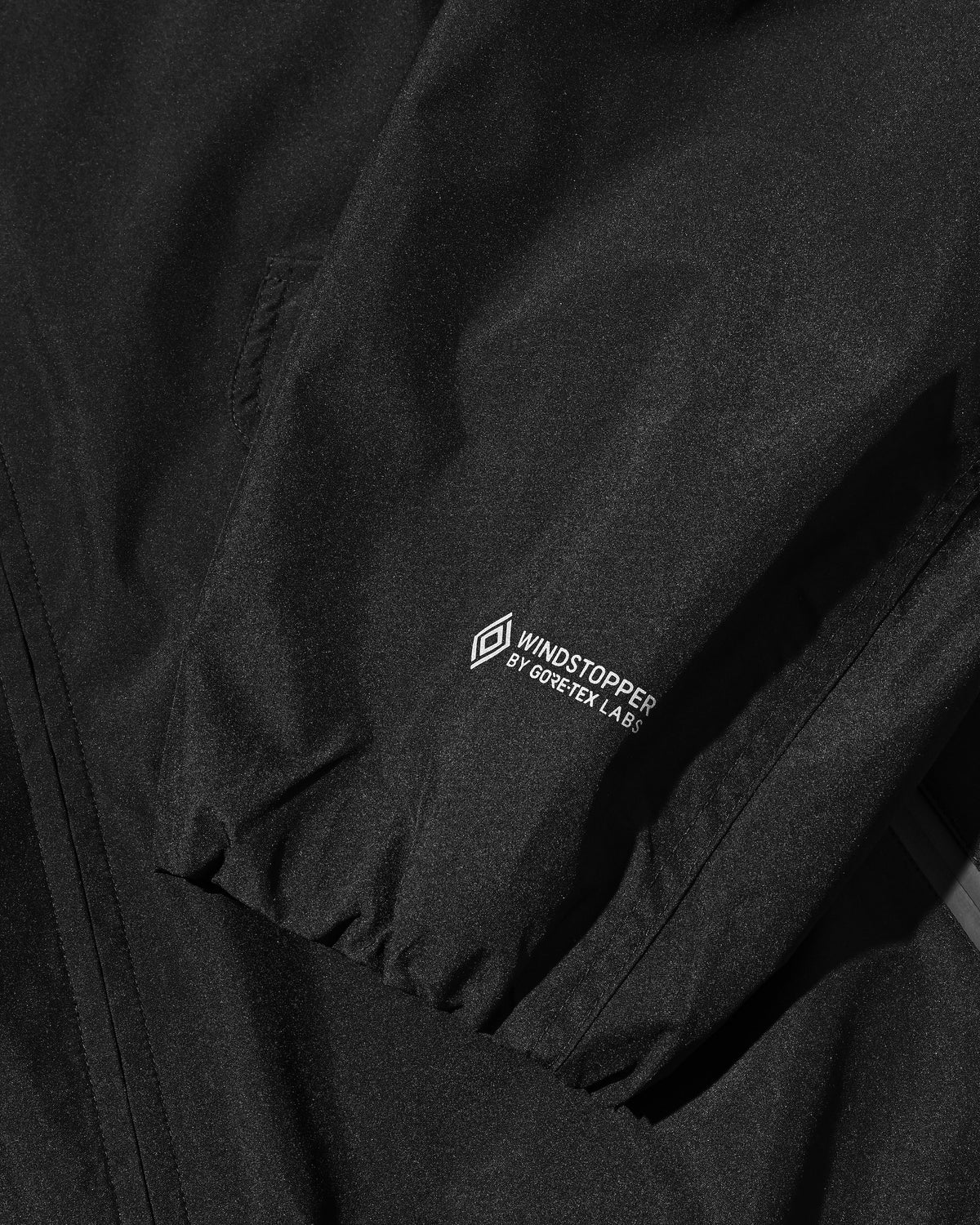 【9.12 SAT 20:00- IN STOCK】+phenix WINDSTOPPER® by GORE-TEX LABS CITY FLIGHT JACKET (BLACK)