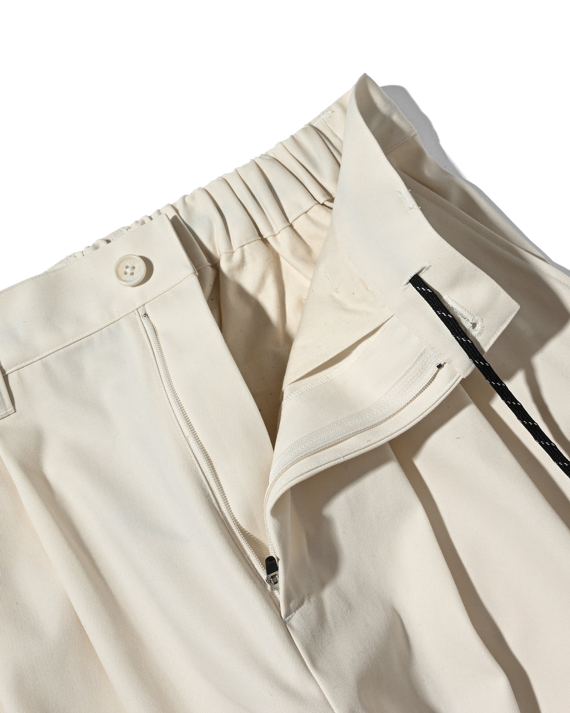 【4.29 WED 20:00- IN STOCK】T/C GABARDINE CITY UNIFORM WIDE TAPERED PANTS (IVORY)