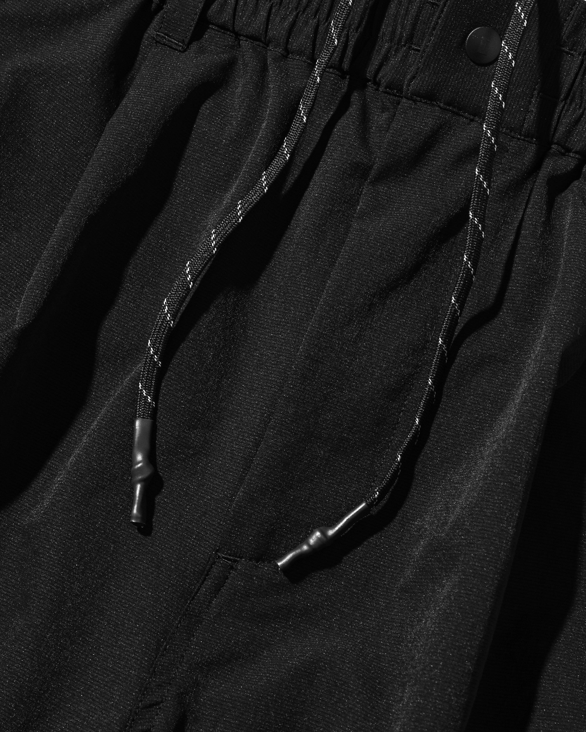 【6.3 WED 20:00- IN STOCK】COOLDOTS® CITY BARREL LEG PANTS（BLACK）