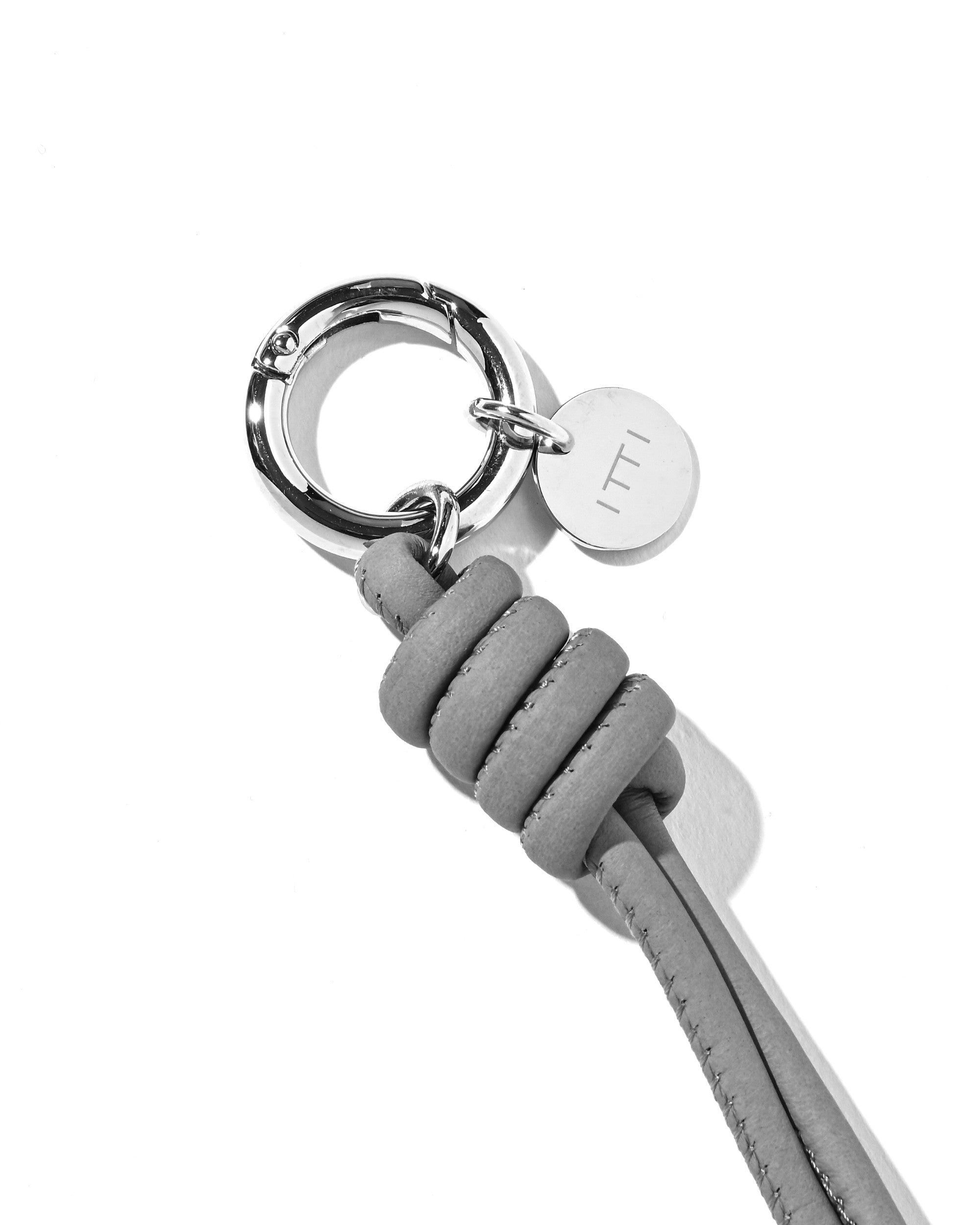 【EX.】LEATHER KNOT CHARM FOR ITTI (GRAY)