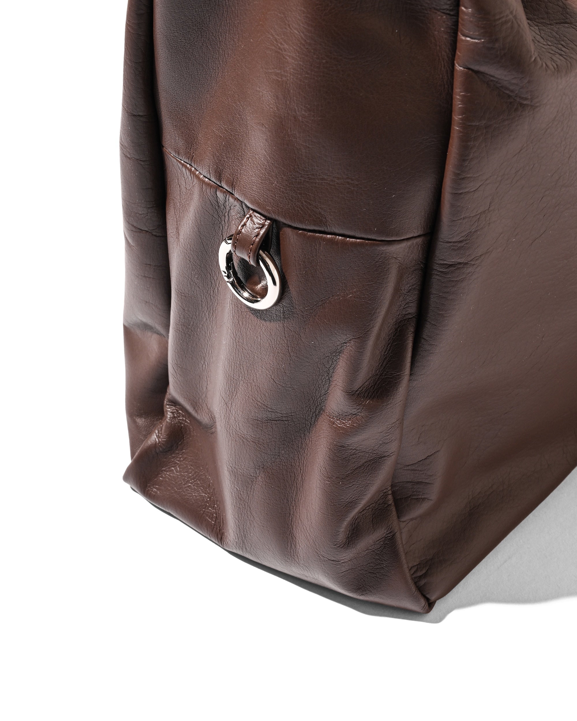 【8.5 WED 20:00- IN STOCK】LEATHER HOLIDAY BAG LARGE (BROWN）