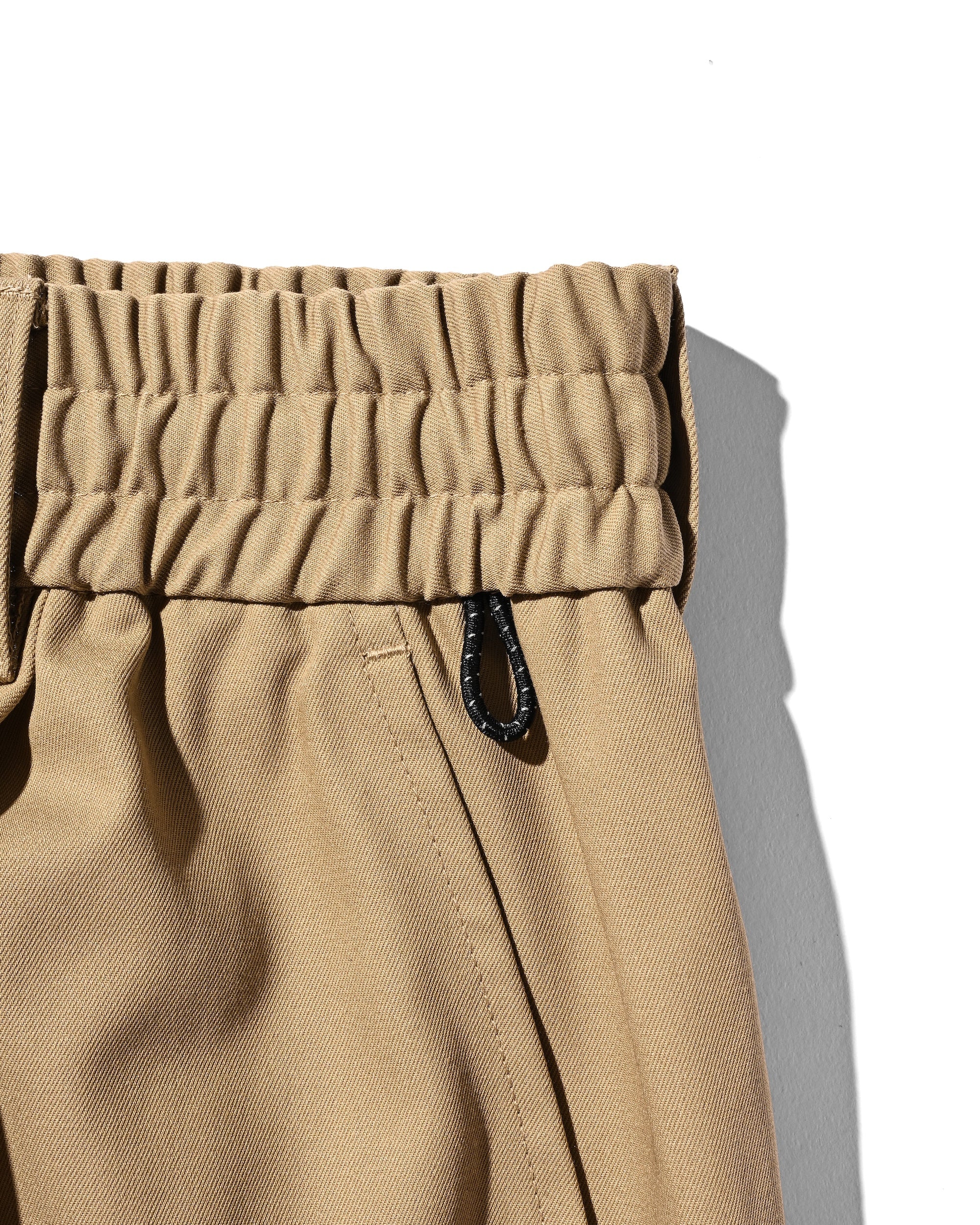 【5.17 SAT 20:00- IN STOCK】MASSIVE TWISTED PANTS (BEIGE)