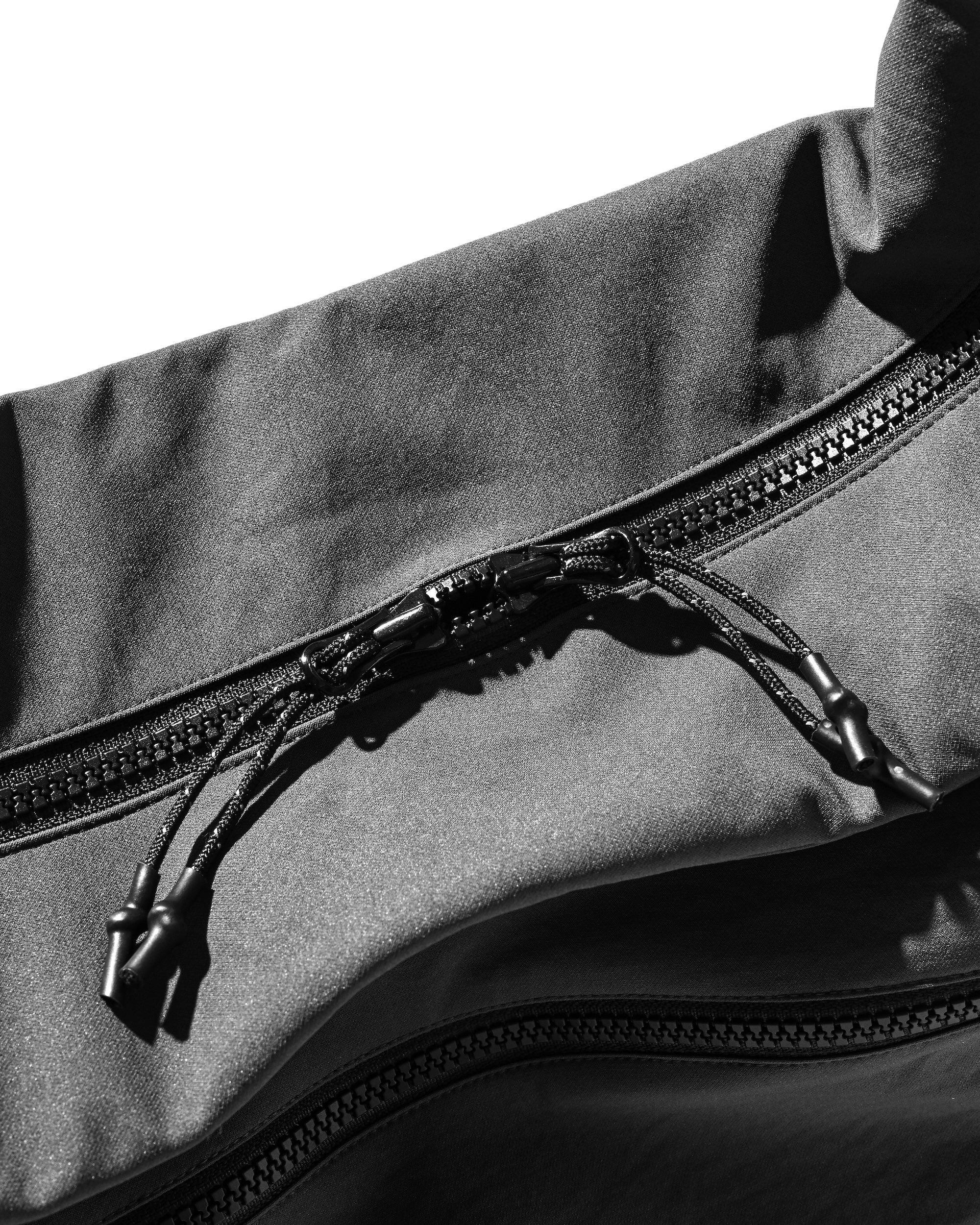 【5.10 SAT 20:00- IN STOCK】SOFT SHELL ATHLETIC BAG