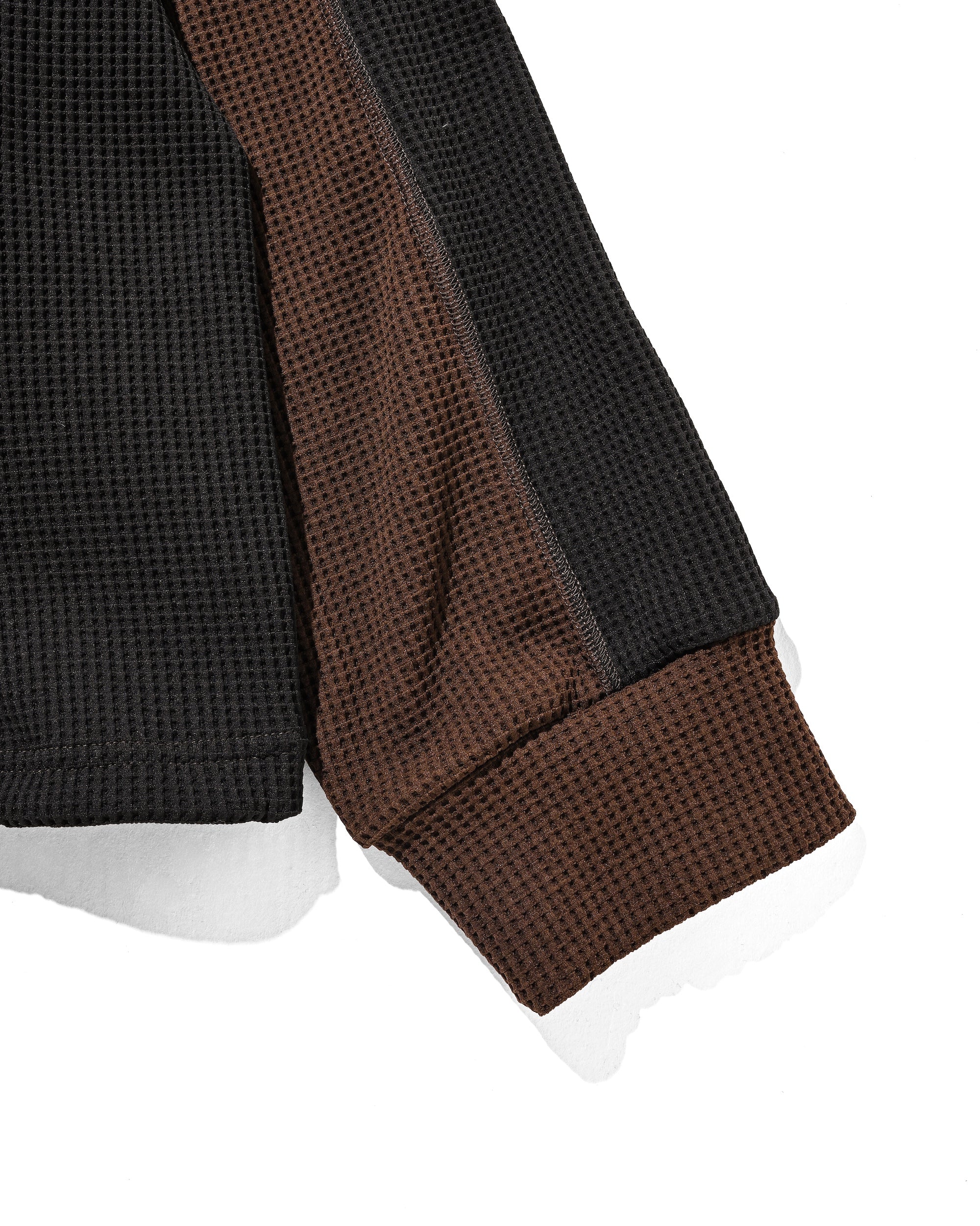 CITY LIGHT THERMAL HALF ZIP HOODIE (BROWN×BLACK)