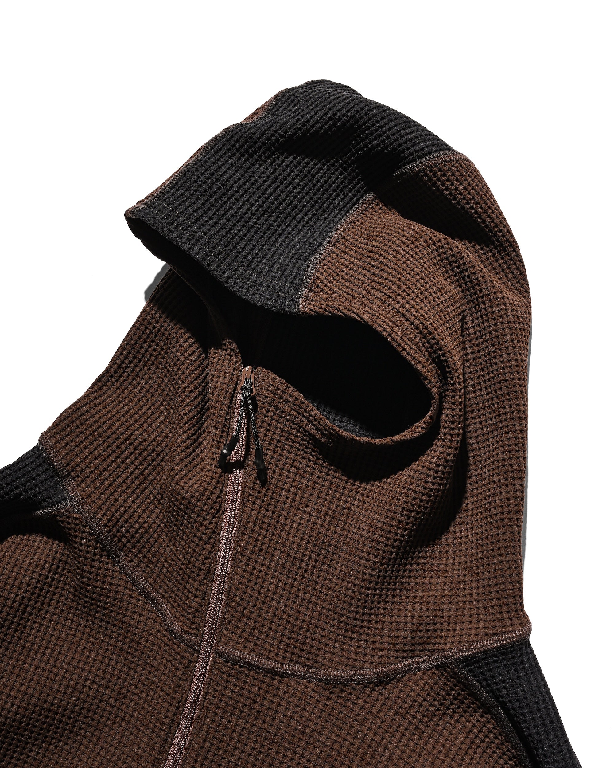 CITY LIGHT THERMAL HALF ZIP HOODIE (BROWN×BLACK)
