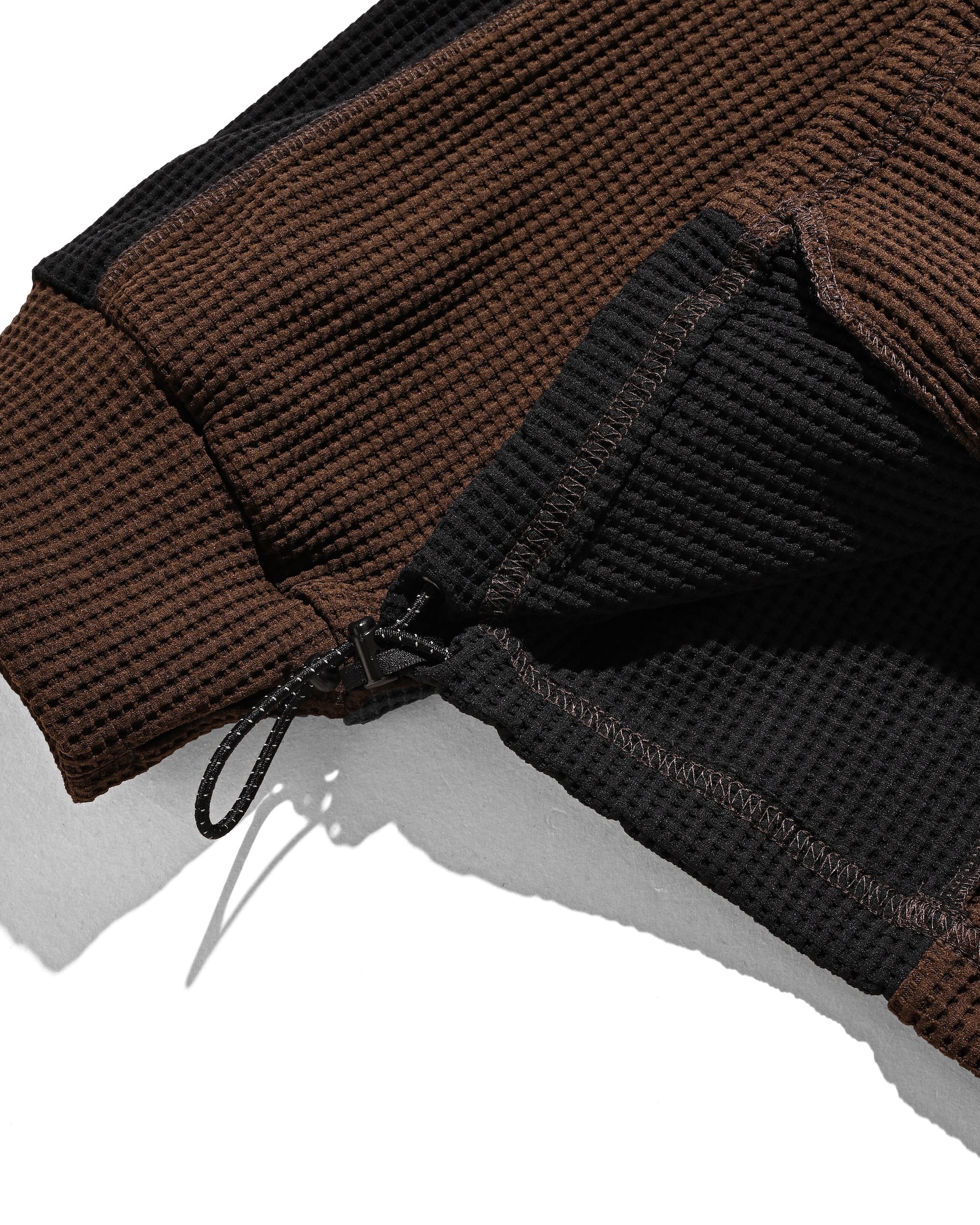 CITY LIGHT THERMAL ZIP UP (BROWN×BLACK)