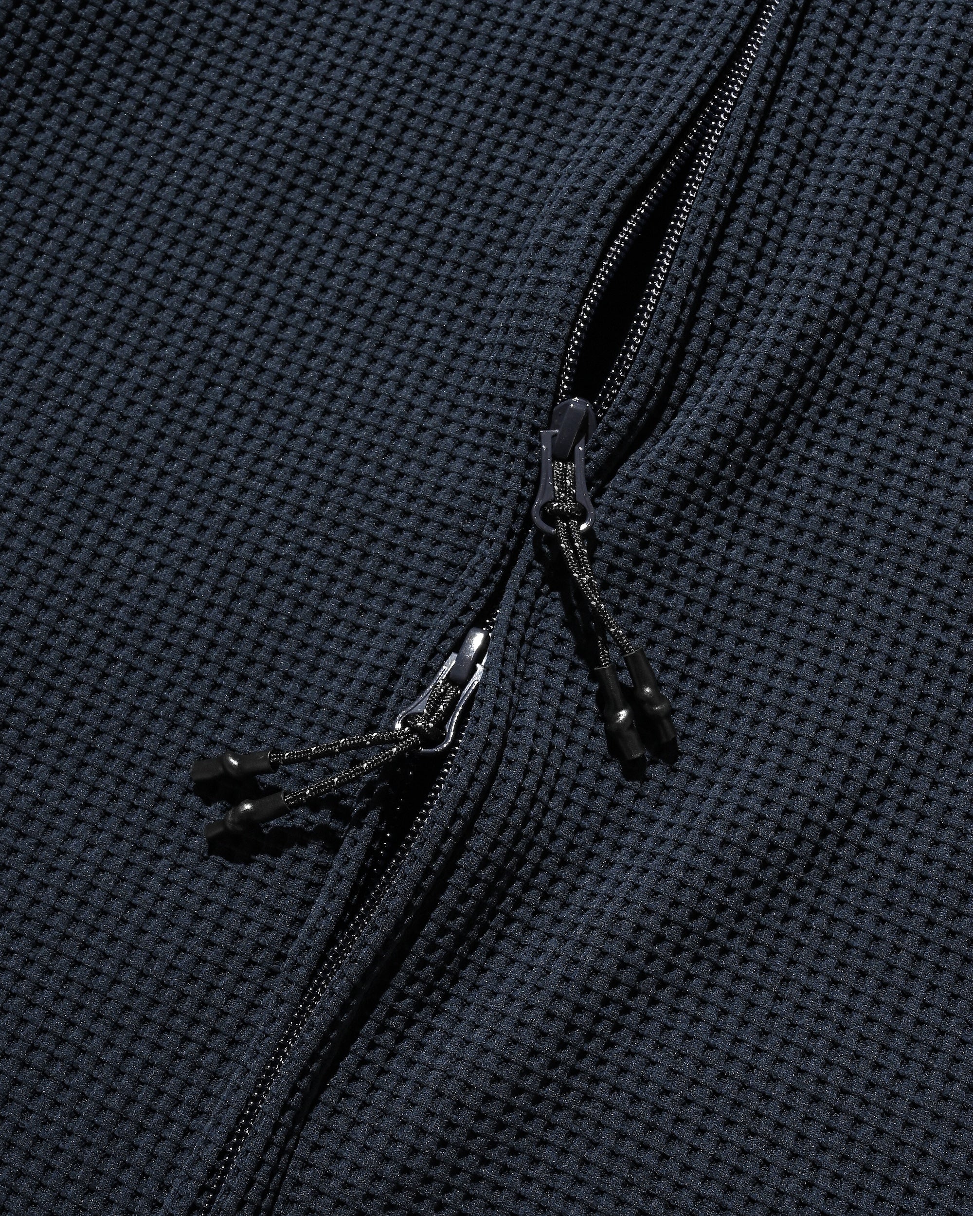 CITY LIGHT THERMAL ZIP UP (NAVY×BLACK)