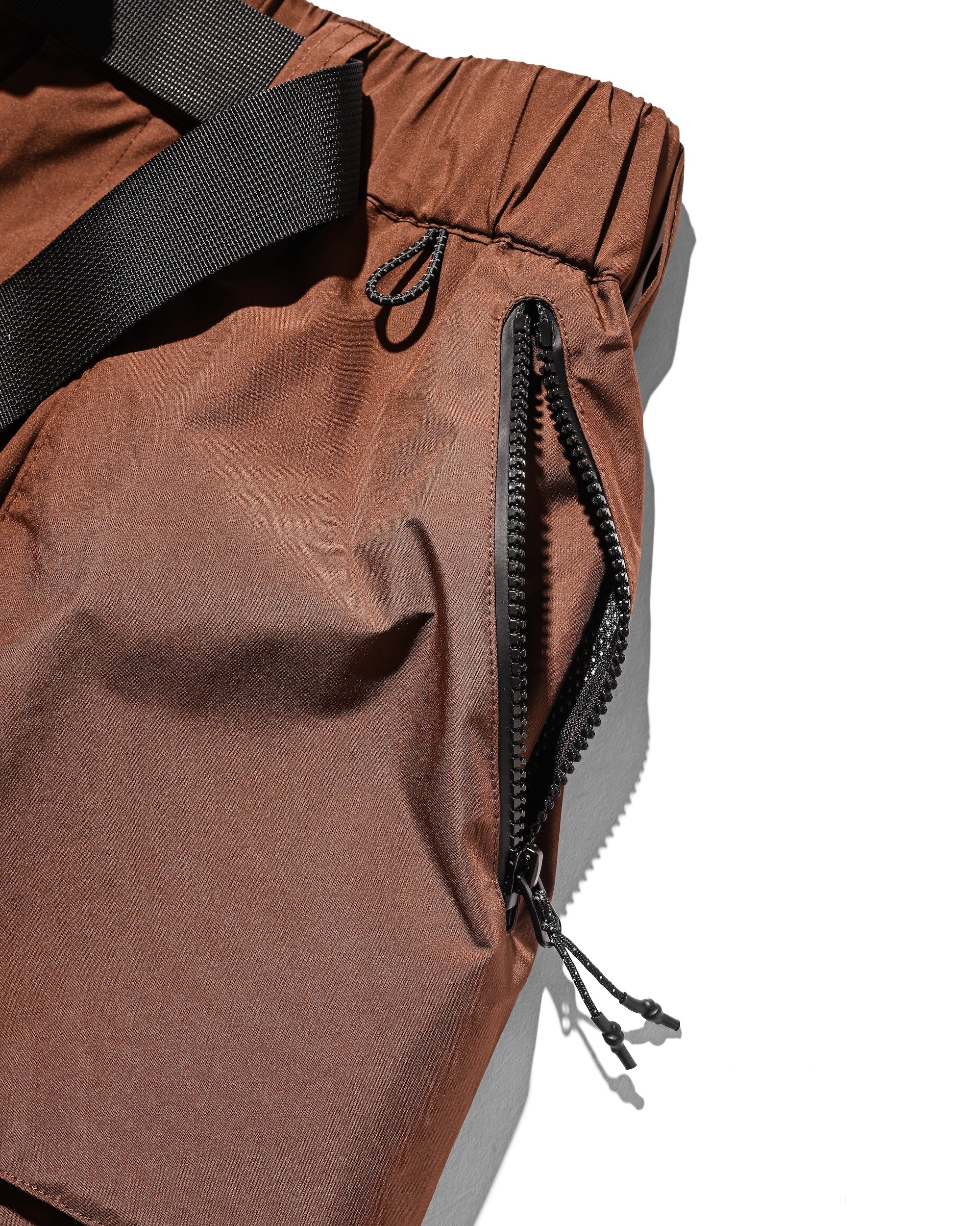 +phenix WINDSTOPPER® by GORE-TEX LABS CITY MILITARY CURVE PANTS (CHOCOLATE BROWN)