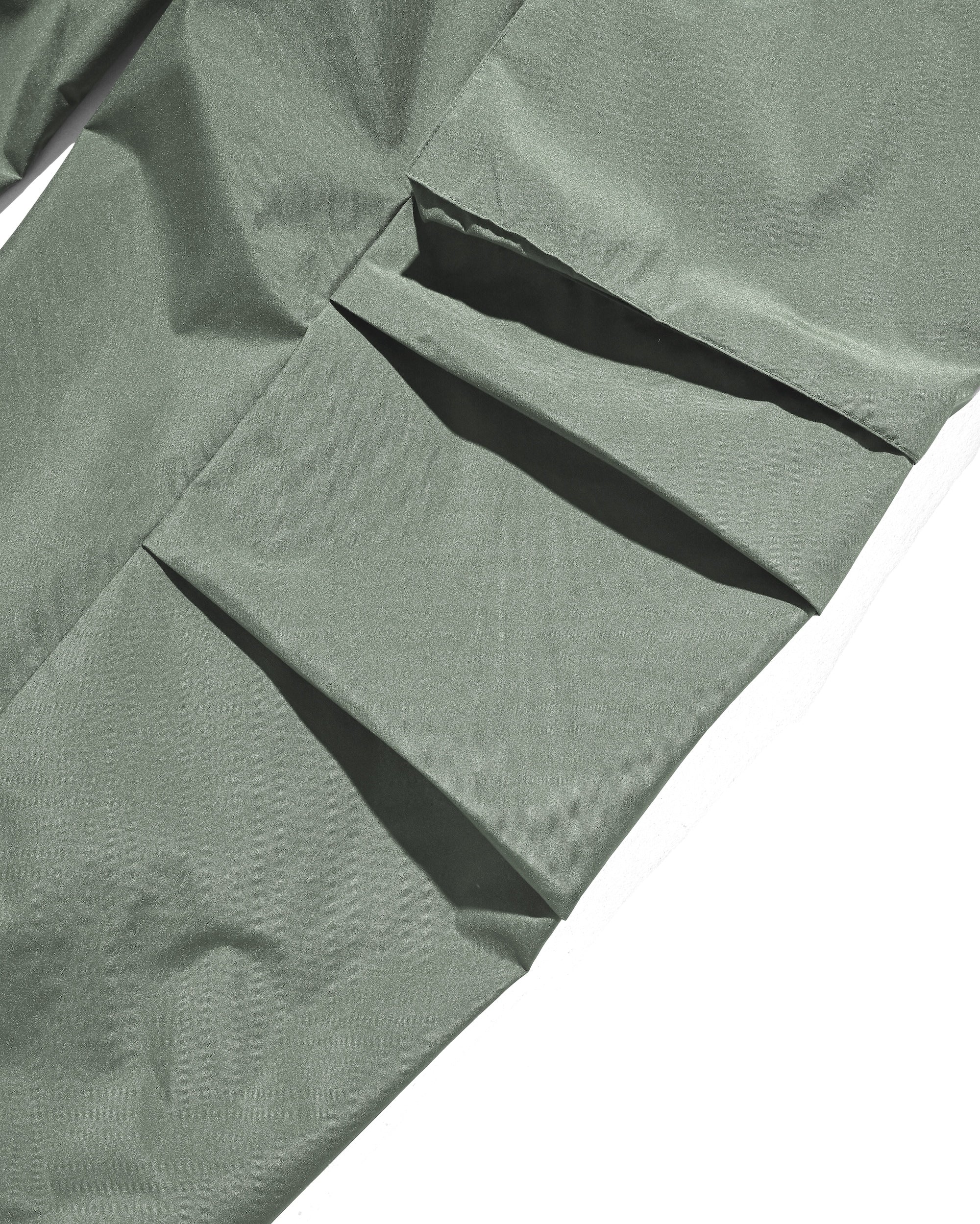 +phenix WINDSTOPPER® by GORE-TEX LABS CITY MILITARY CURVE PANTS (MILITARY GREEN)