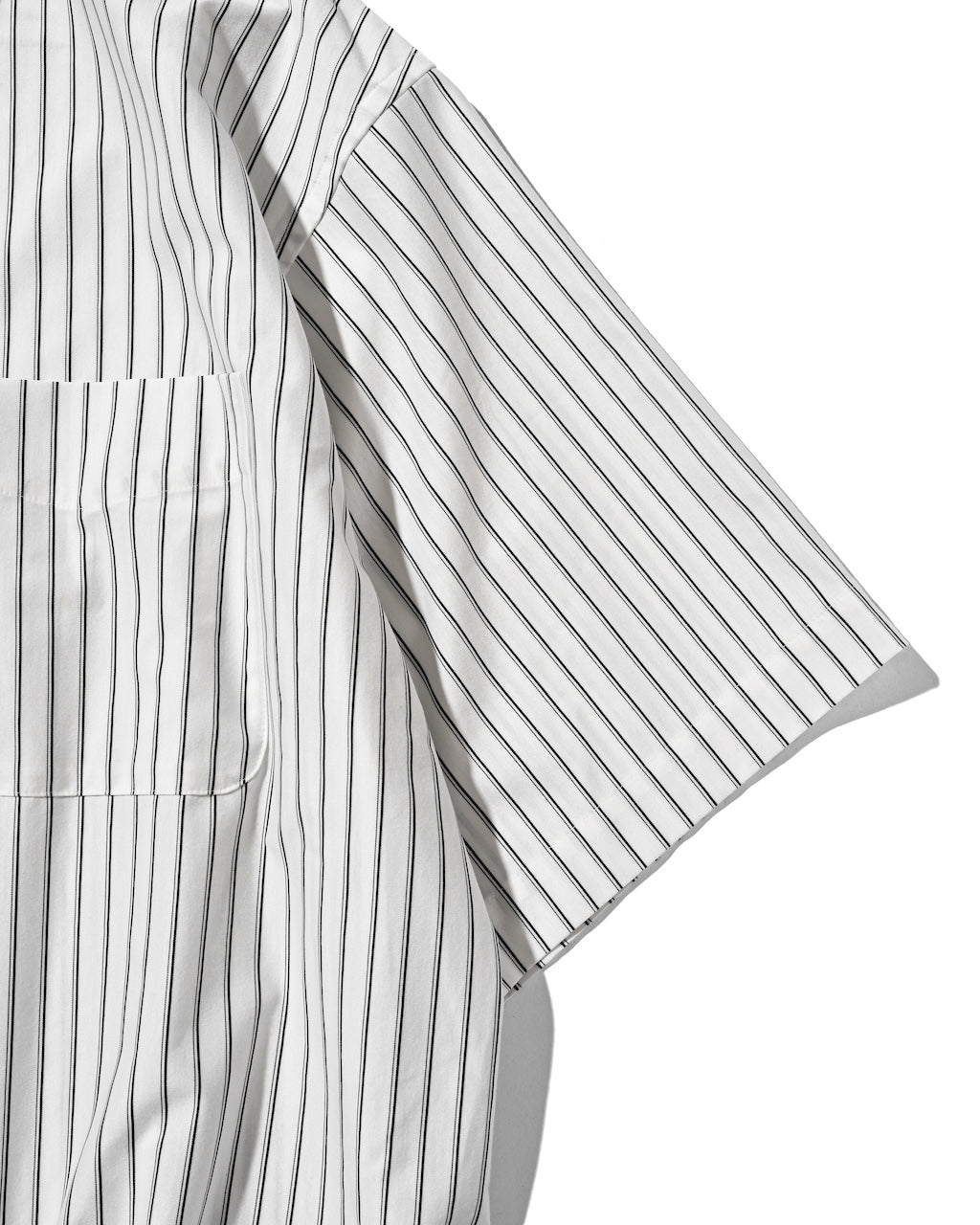 【8.5 WED 20:00- IN STOCK】THICK/THIN STRIPE 46G KNIT EVERYDAY S/S SHIRT (WHITE STRIPE)