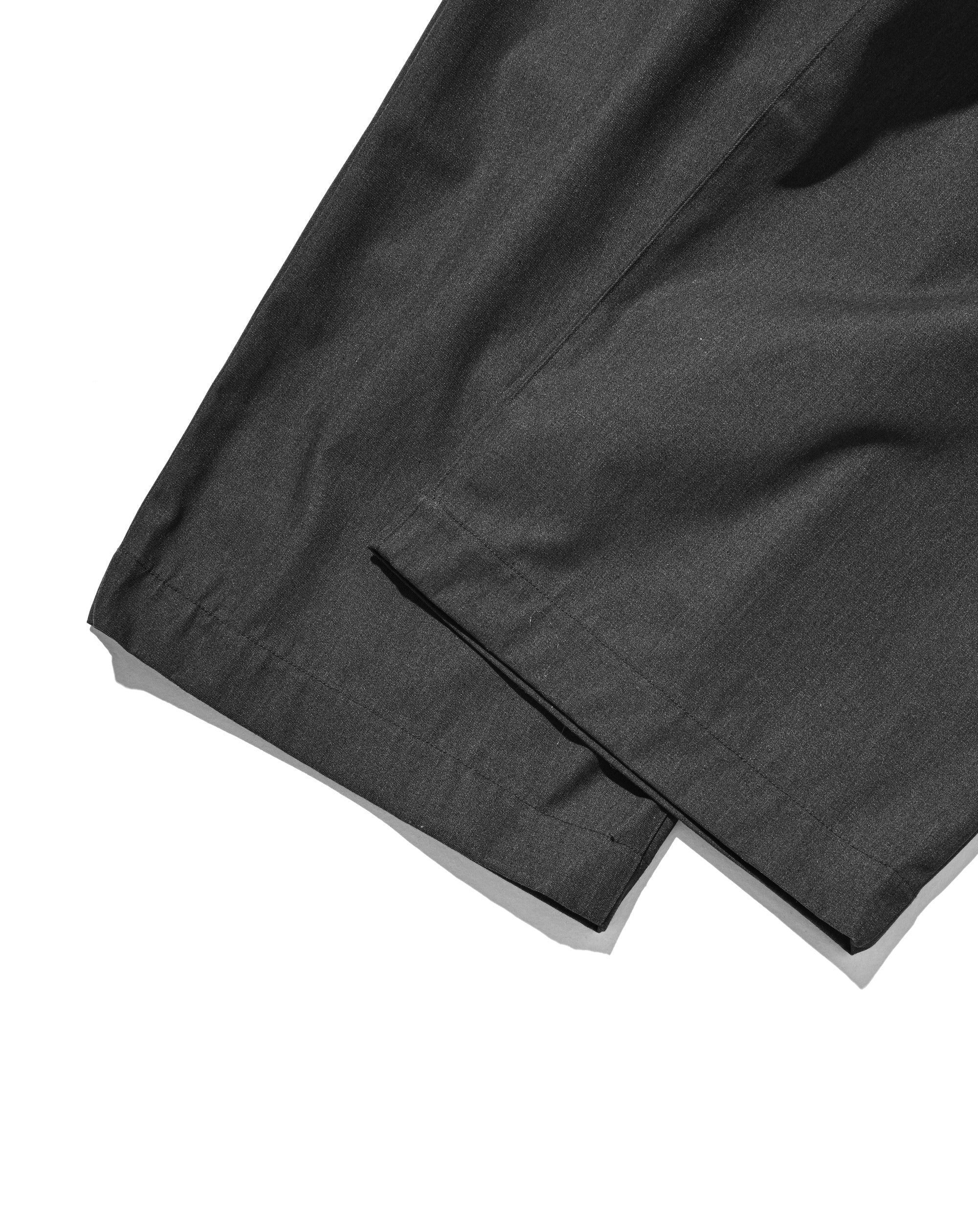 【8.5 WED 20:00- IN STOCK】T/C GABARDINE CITY WIDE STRAIGHT PANTS (CHARCOAL)