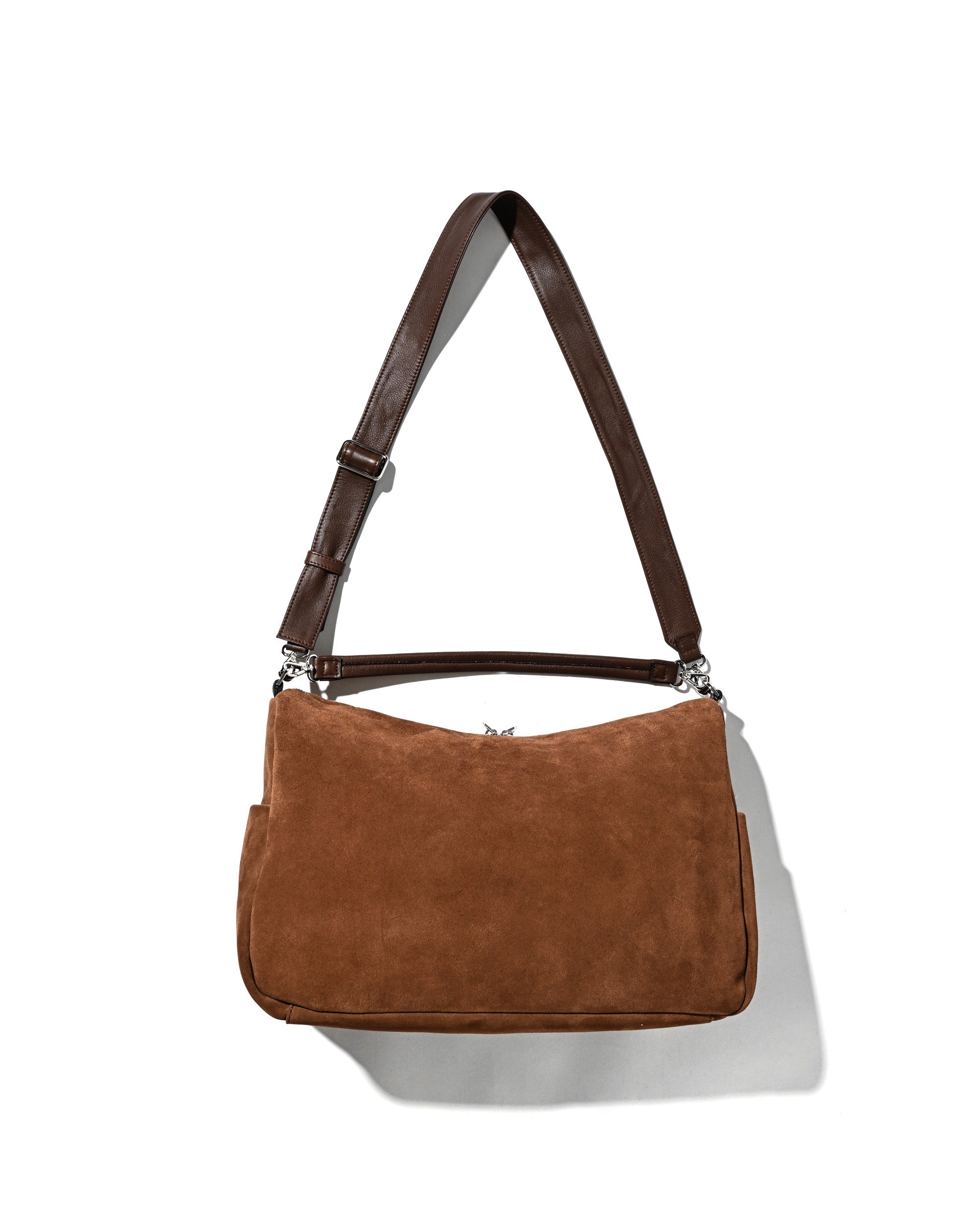 SUEDE DAYOFF BAG LARGE (BROWN)