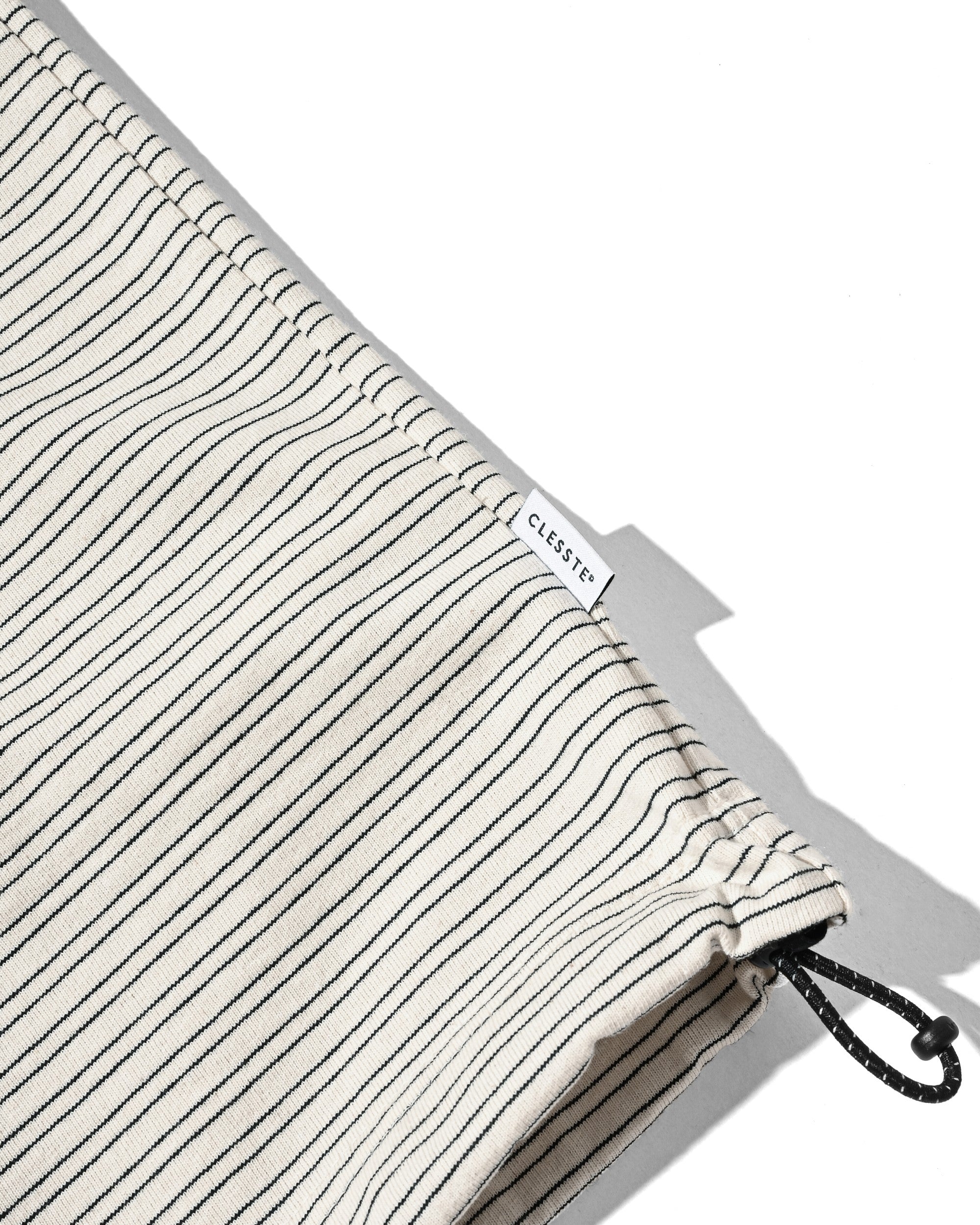 【7.4 SAT 20:00- IN STOCK】MICRO STRIPE S/S T-SHIRT WITH DRAWSTRINGS (IVORY)