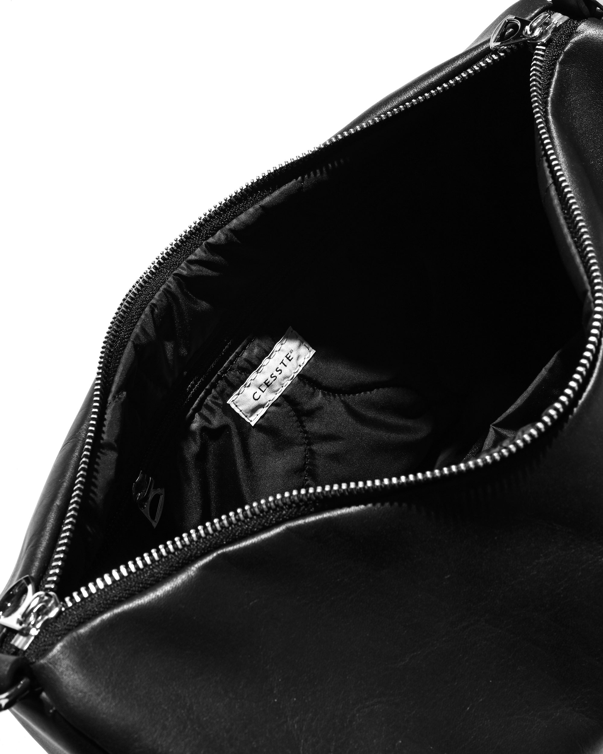 LEATHER DAYOFF BAG (BLACK)