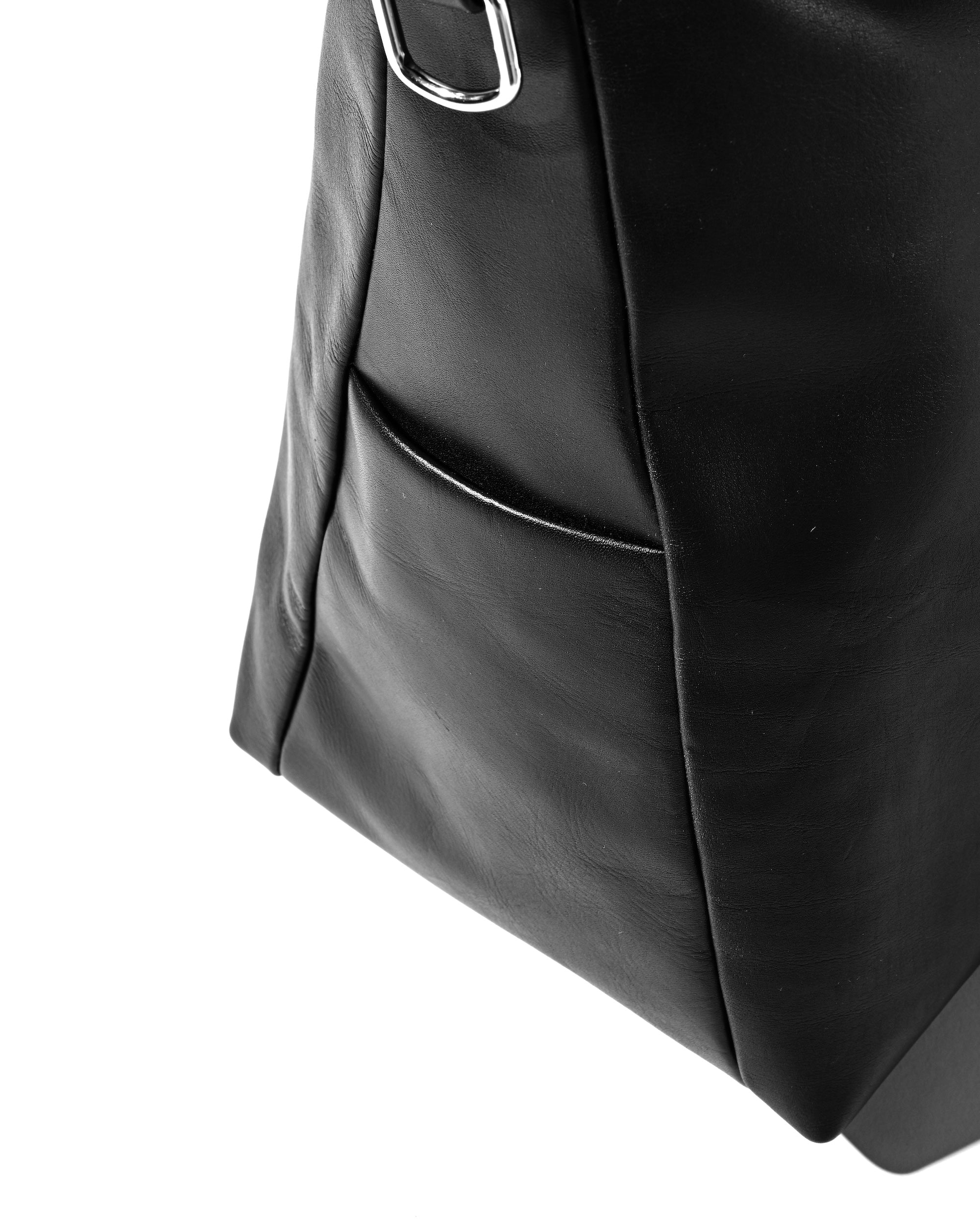 LEATHER NOMAD BAG