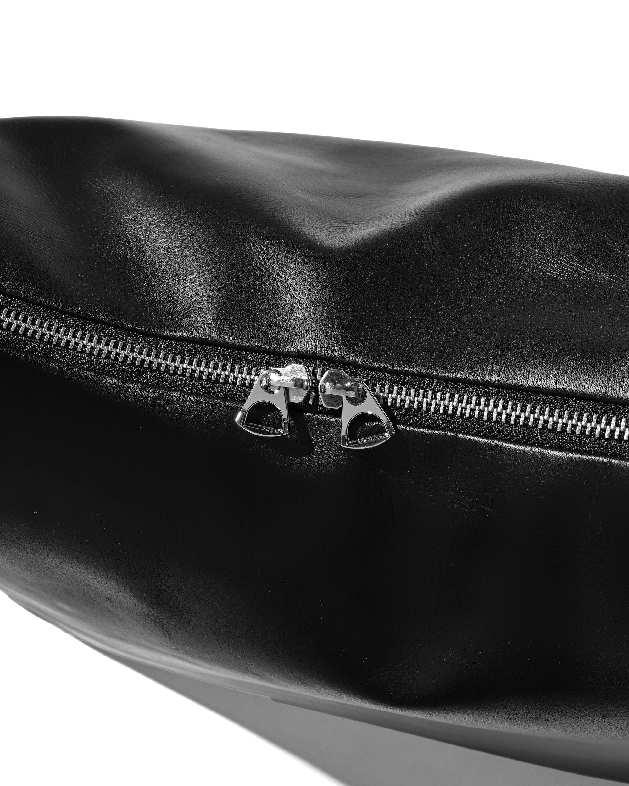 LEATHER NOMAD BAG