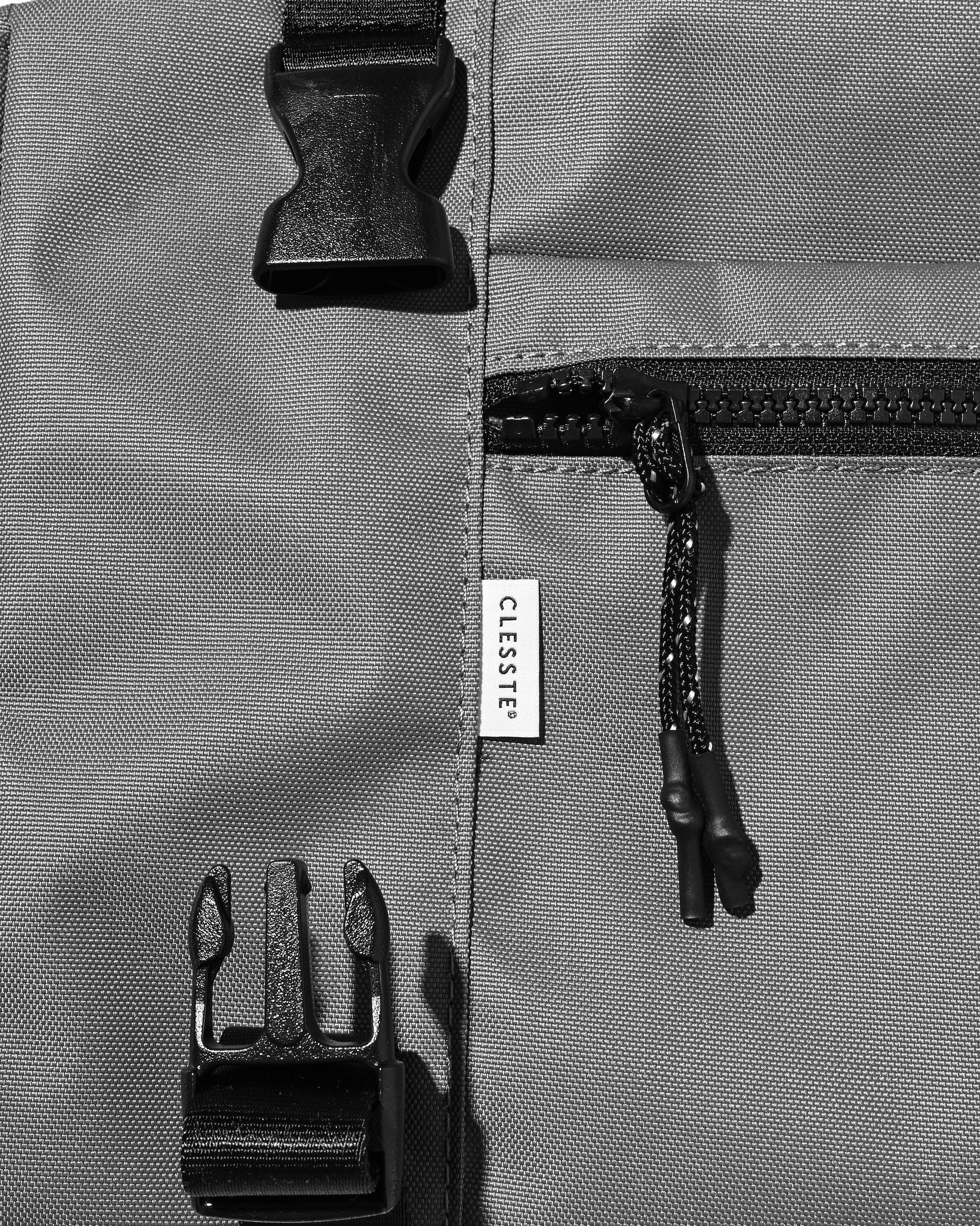 【6.13 SAT 20:00- IN STOCK】JOURNEY CROSS MESSENGER BAG (GRAY)