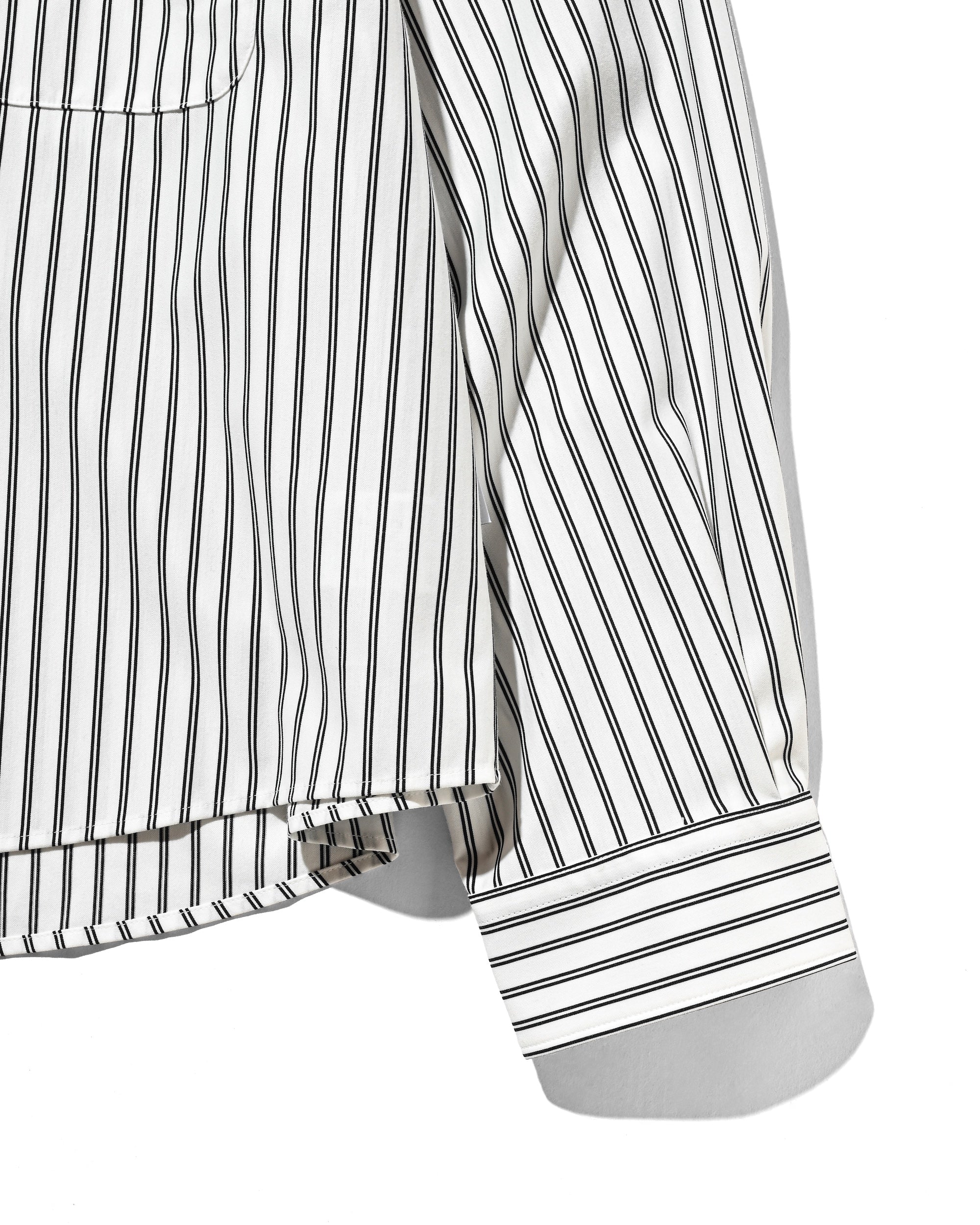 【12.6 SAT 20:00- IN STOCK】46G KNIT CROPPED LENGTH EVERYDAY L/S SHIRT (WHITE STRIPE)