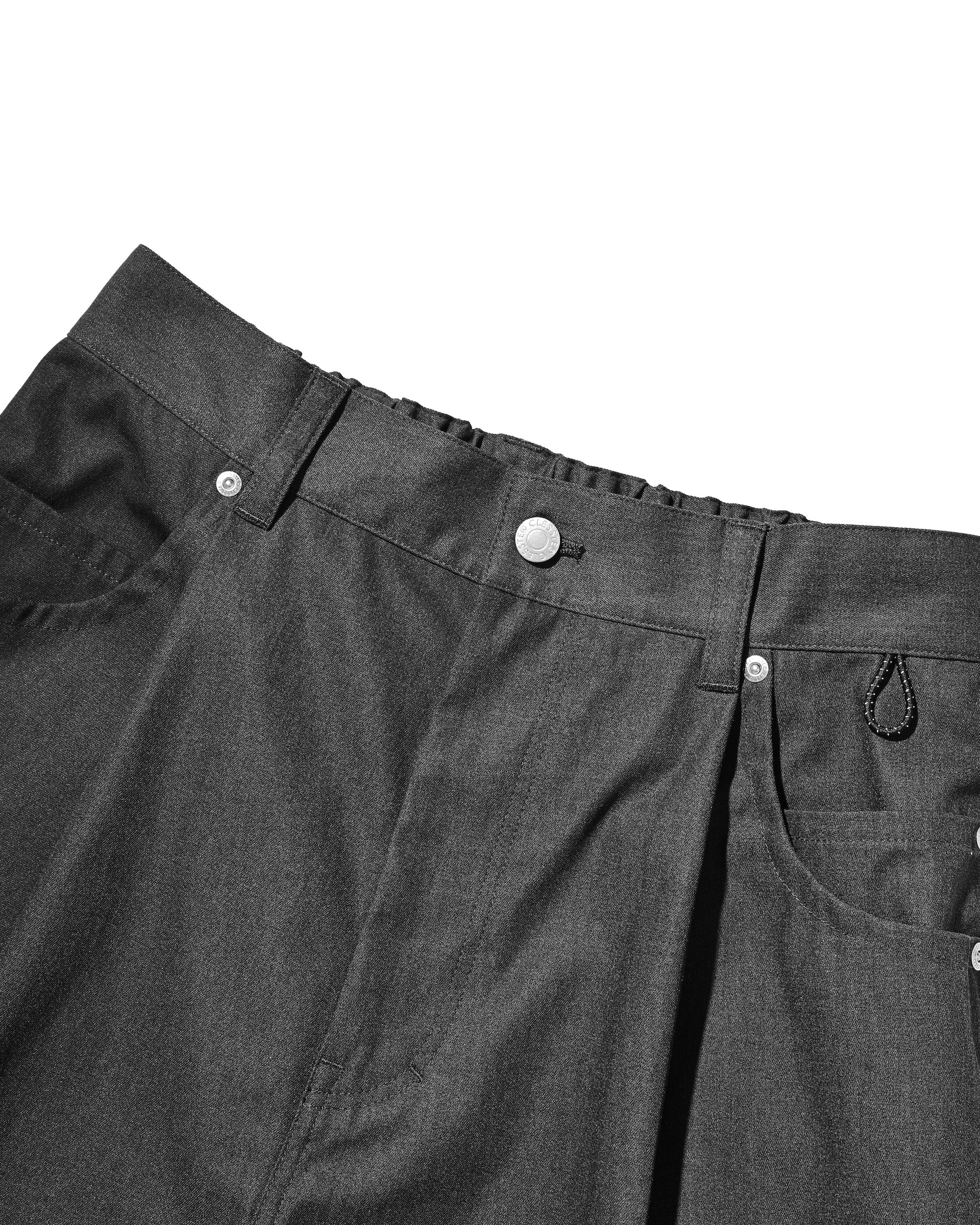 T/C GABARDINE CITY MASSIVE UTILITY CROPPED PANTS (CHARCOAL)