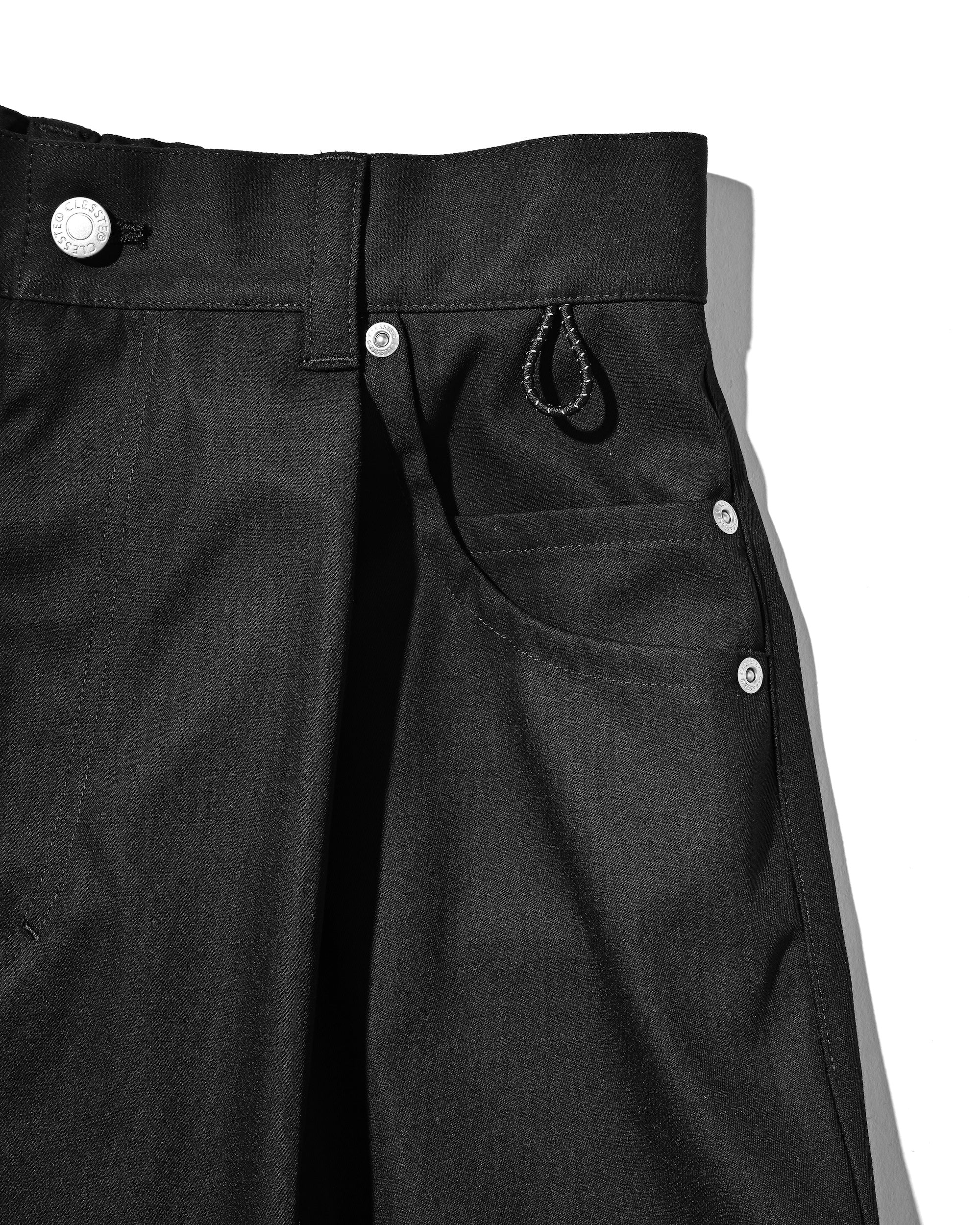 T/C GABARDINE CITY MASSIVE UTILITY CROPPED PANTS (BLACK)