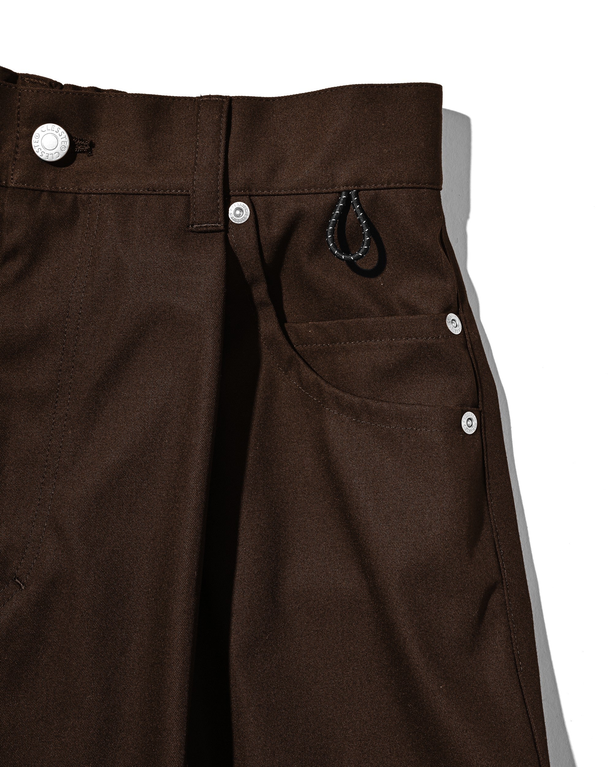 【9.5 SAT 20:00- IN STOCK】T/C GABARDINE CITY MASSIVE UTILITY CROPPED PANTS (BROWN)