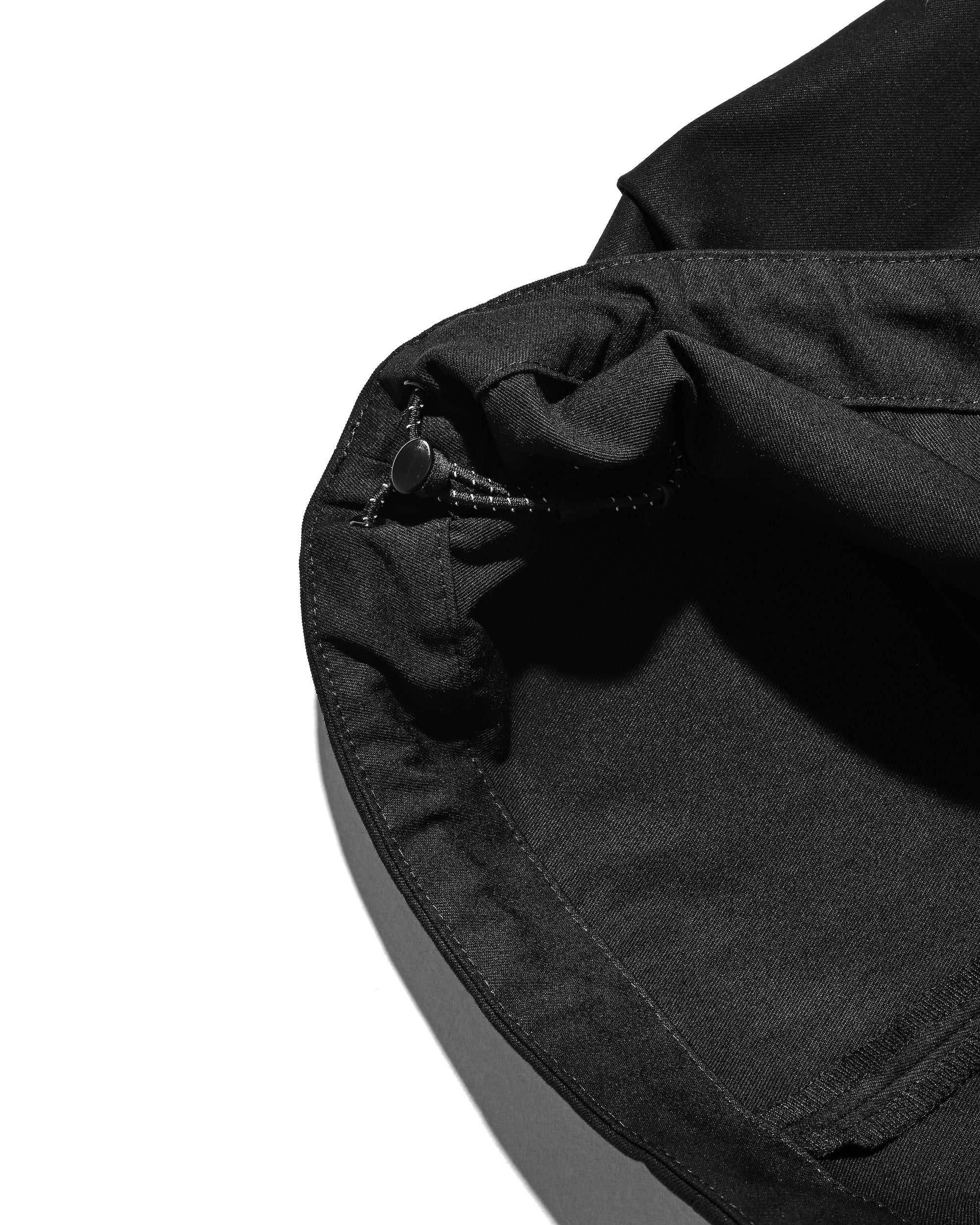 T/C GABARDINE CITY MASSIVE UTILITY CROPPED PANTS (BLACK)