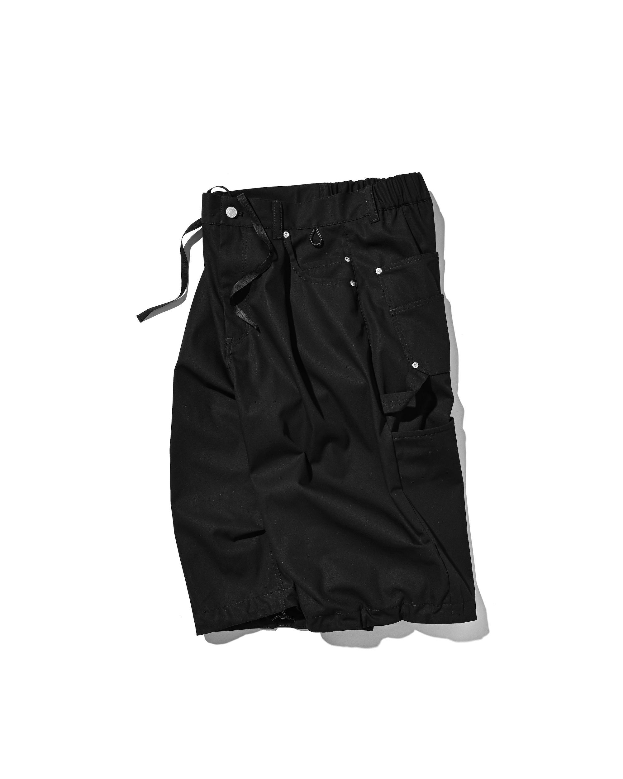 T/C GABARDINE CITY MASSIVE UTILITY CROPPED PANTS (BLACK)