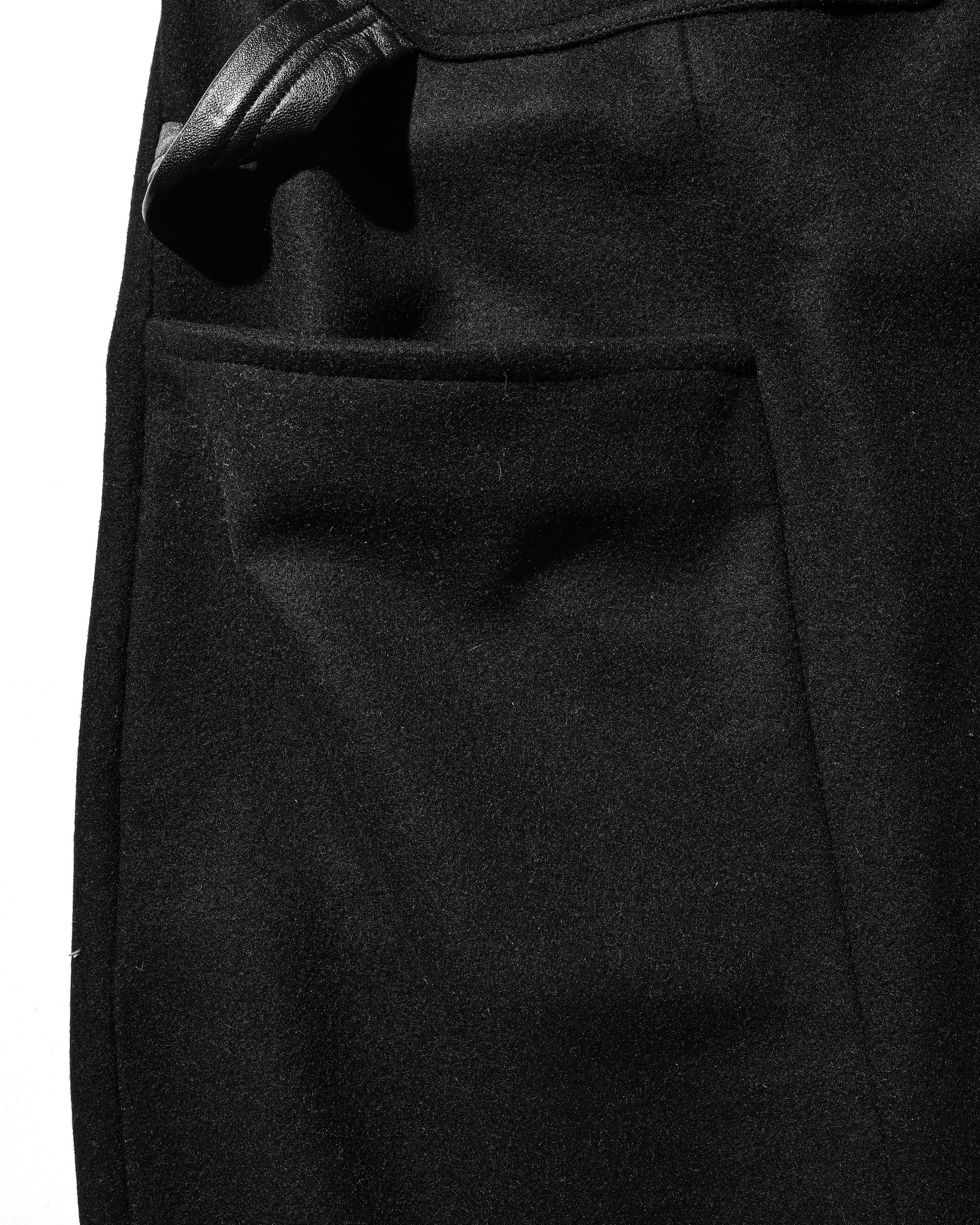 【5월 말 전달 예정】MASSIVE PANTS