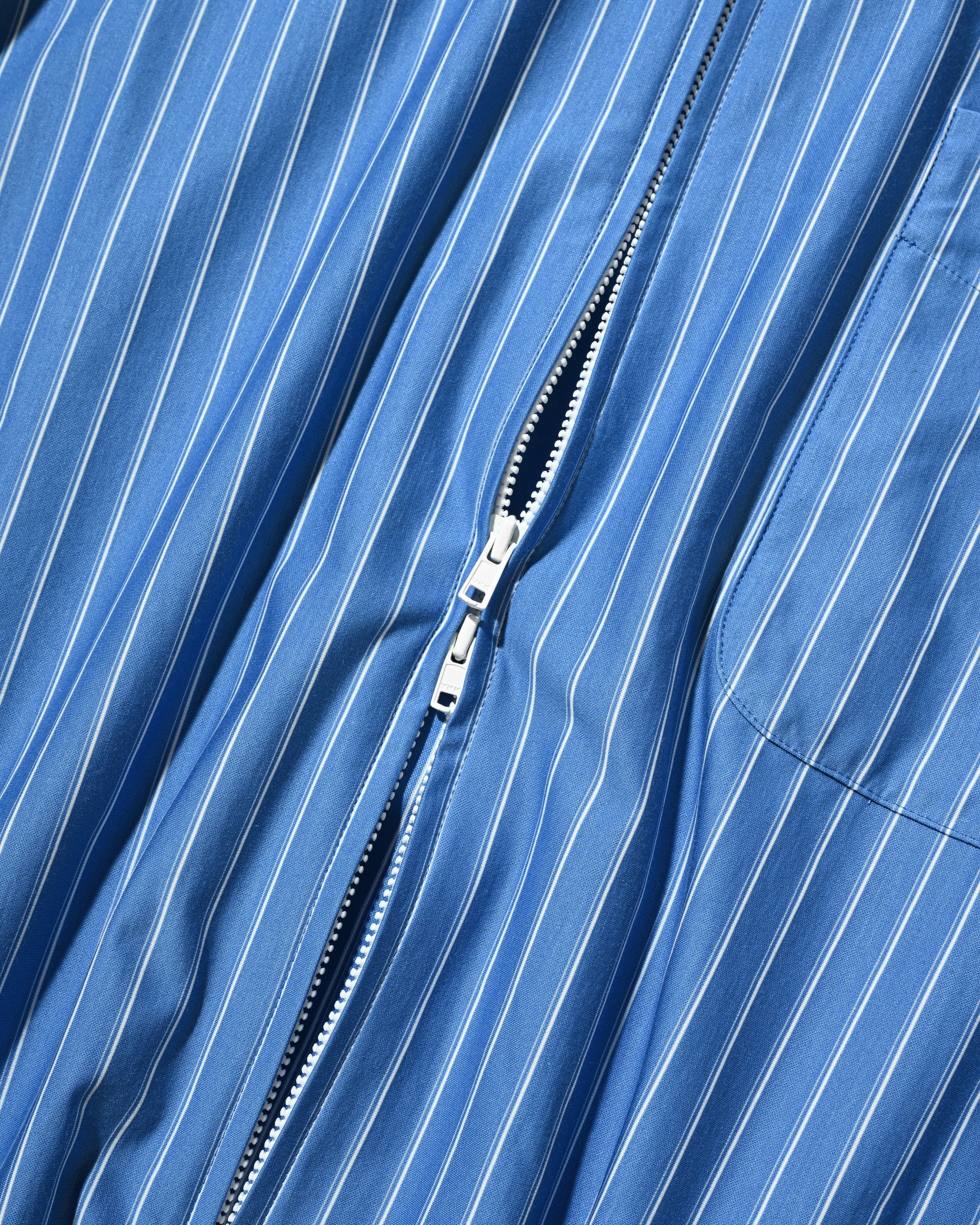 【6.27 SAT 20:00- IN STOCK】THICK/THIN STRIPE 46G KNIT EVERYDAY ZIP UP S/S SHIRT (SAX BLUE STRIPE)