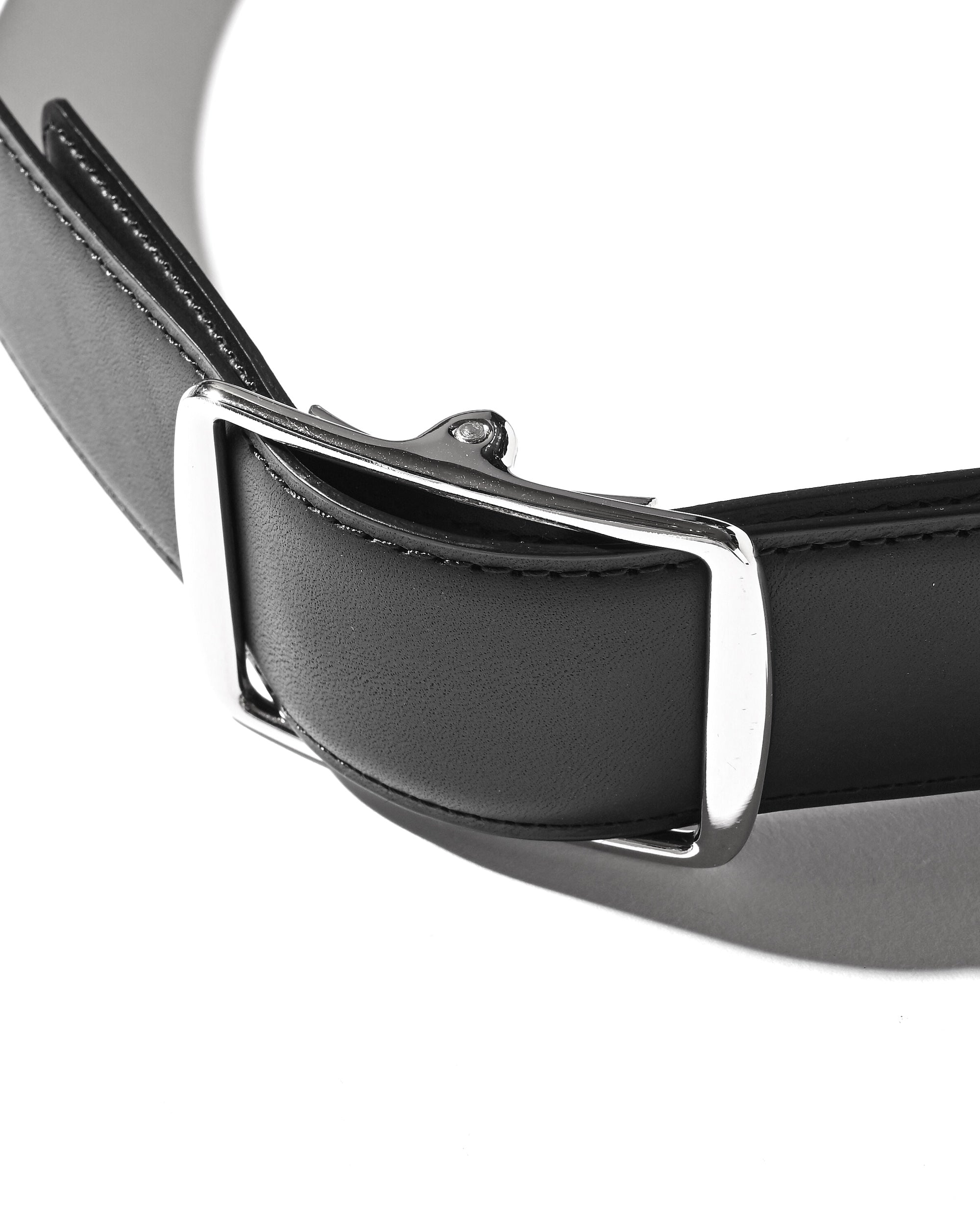 【9.6 SAT 20:00- IN STOCK】HOLELESS ESSENTIAL LEATHER BELT (BLACK)
