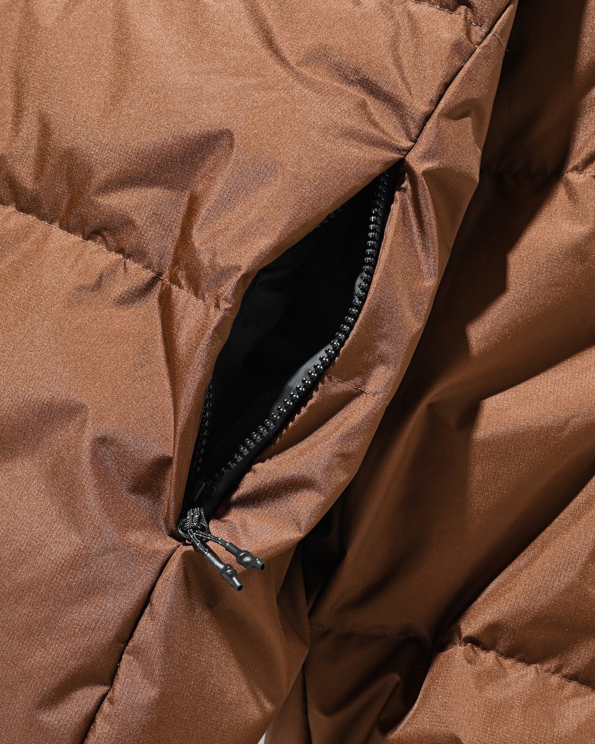 【12.13 SAT 20:00- IN STOCK】+phenix WINDSTOPPER® by GORE-TEX LABS CITY DOWN JACKET (CHOCOLATE BROWN)