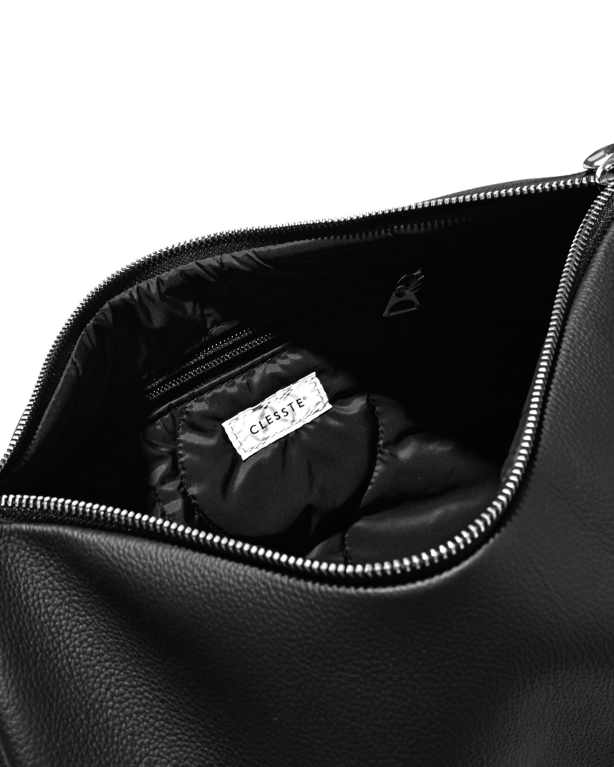 【8.15 SAT 20:00- IN STOCK】GRAIN LEATHER DAYOFF BAG (BLACK)