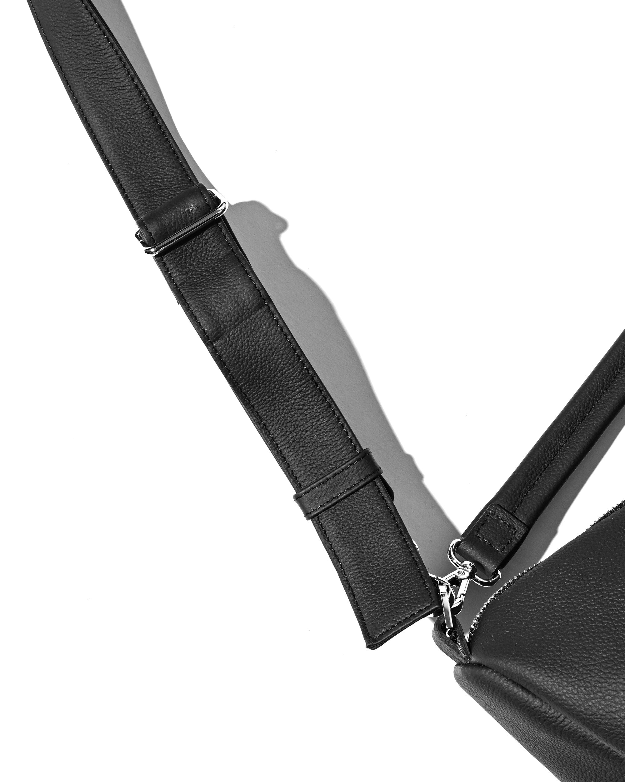 【8.15 SAT 20:00- IN STOCK】GRAIN LEATHER DAYOFF BAG LARGE
