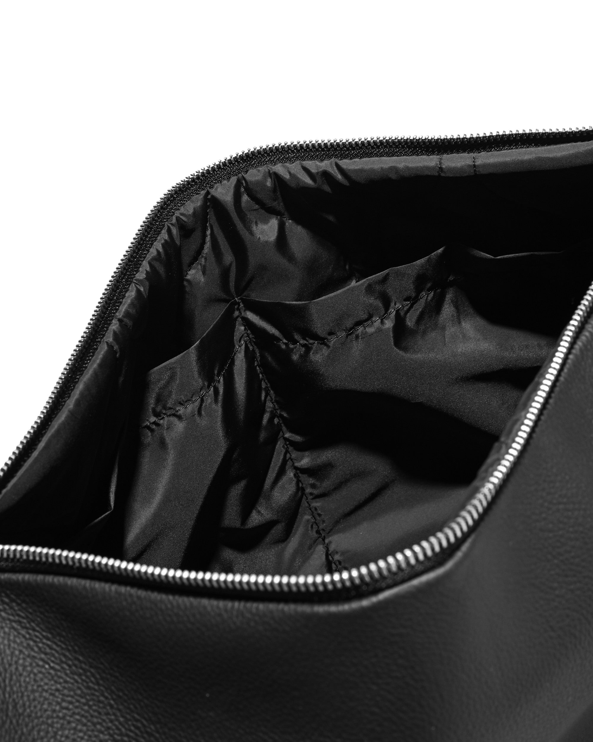 【8.15 SAT 20:00- IN STOCK】GRAIN LEATHER DAYOFF BAG LARGE