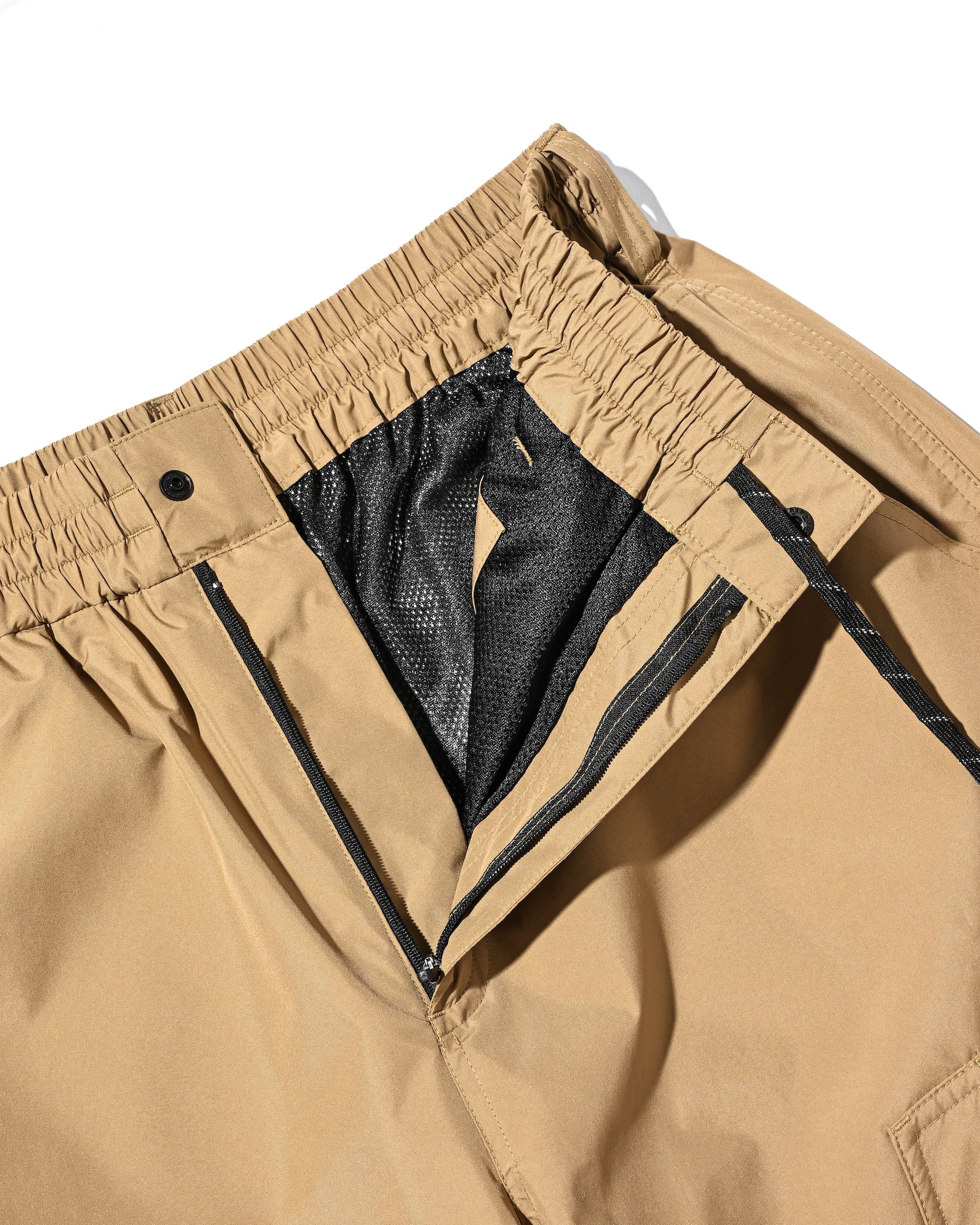 【7.22 WED 20:00- IN STOCK】+phenix WINDSTOPPER® by GORE-TEX LABS CITY DOUBLE KNEE WORKER HALF PANTS (CAMEL BEIGE)