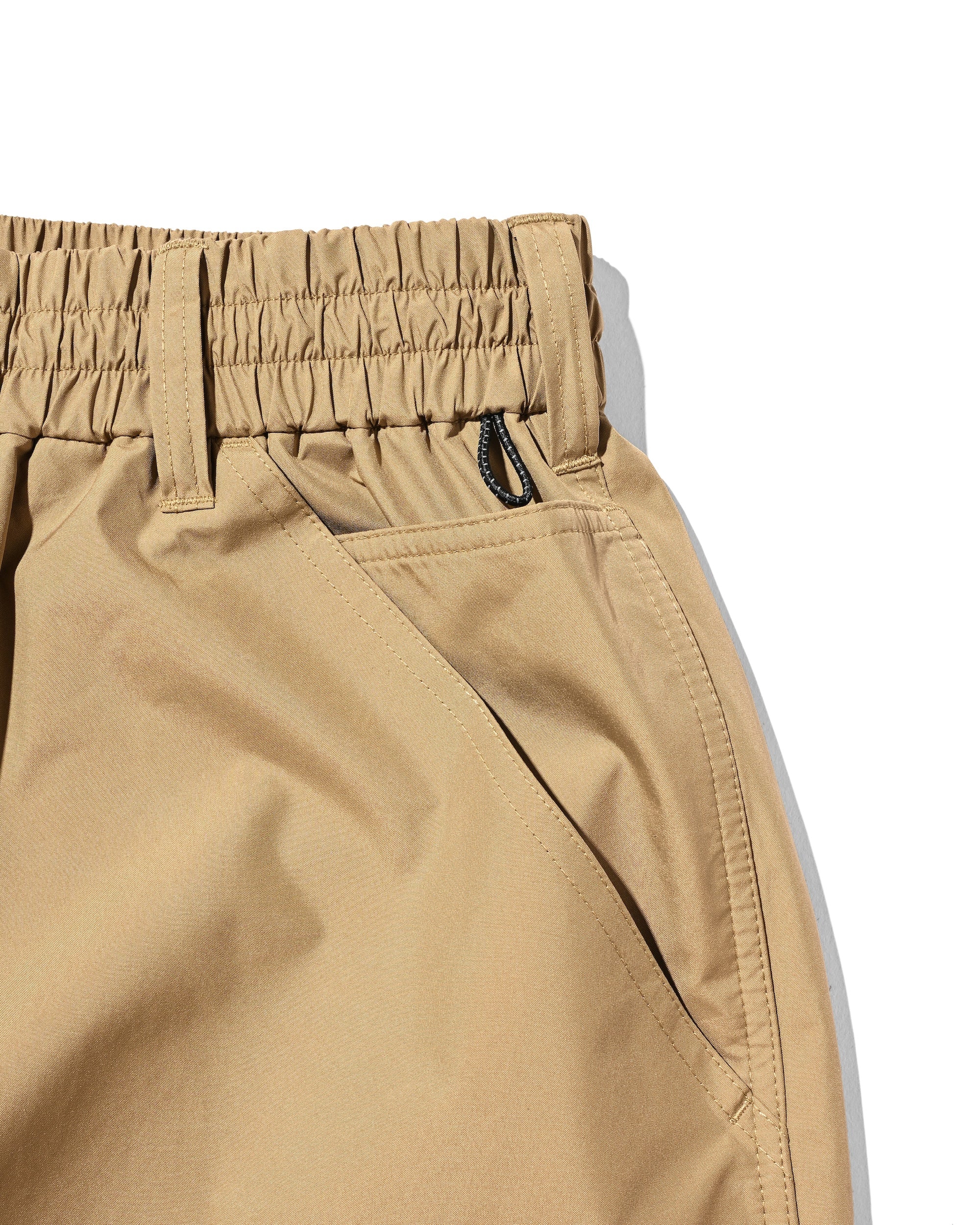 【7.22 WED 20:00- IN STOCK】+phenix WINDSTOPPER® by GORE-TEX LABS CITY DOUBLE KNEE WORKER HALF PANTS (CAMEL BEIGE)